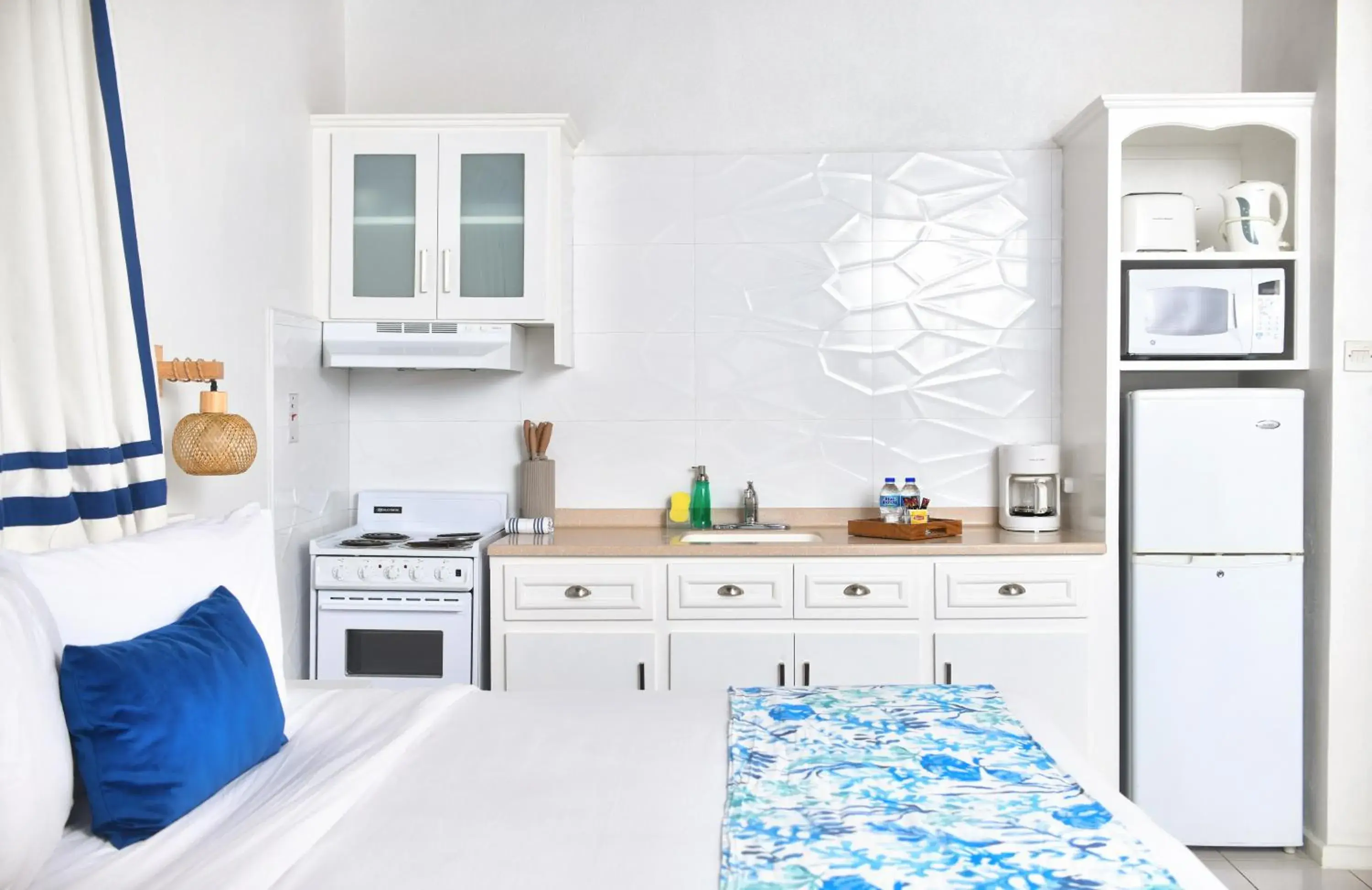 King Room in Melbourne Inn King Room in Melbourne Inn