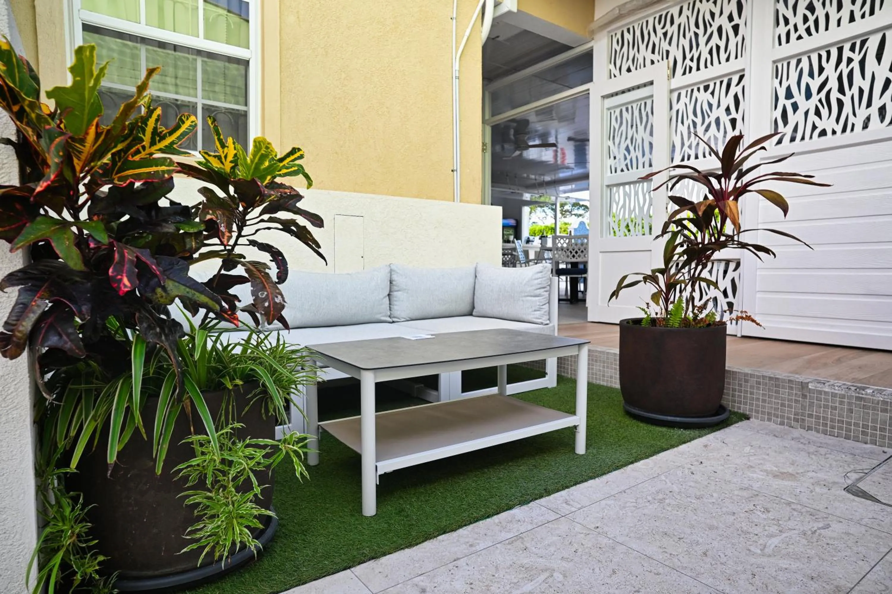 Seating area in Melbourne Inn