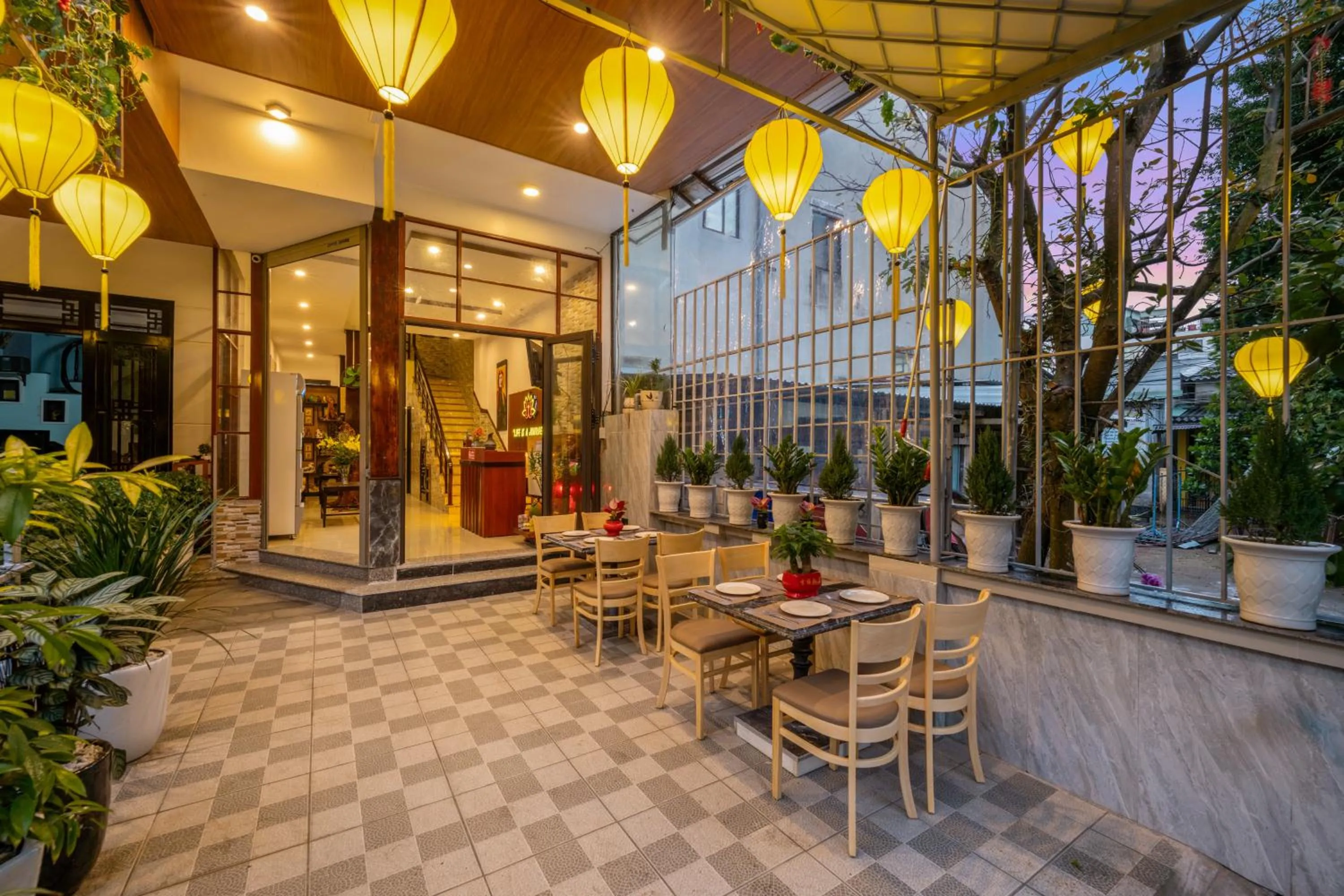 Restaurant/places to eat in Bo Bo Homestay Hoi An