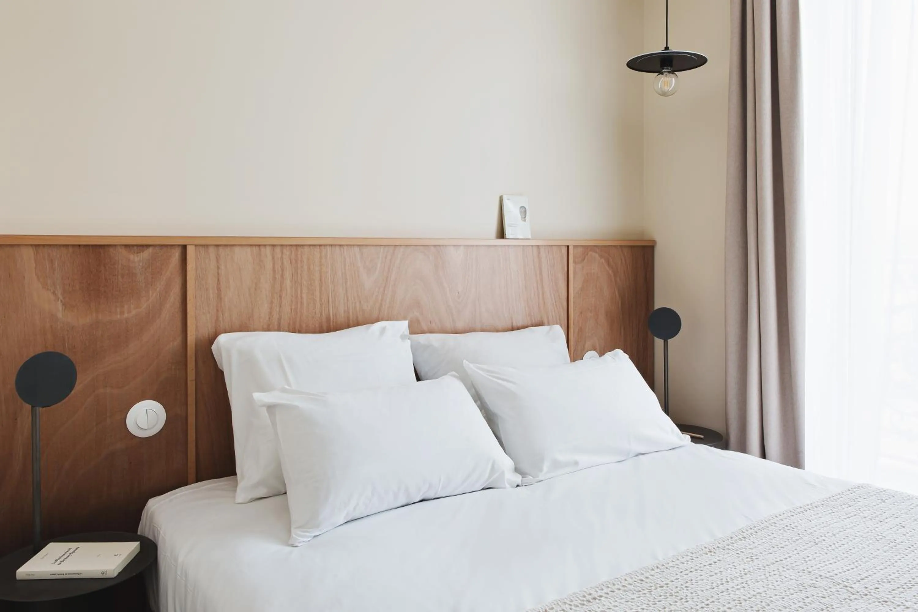 Bed in Hotel Orphée - Orso Hotels