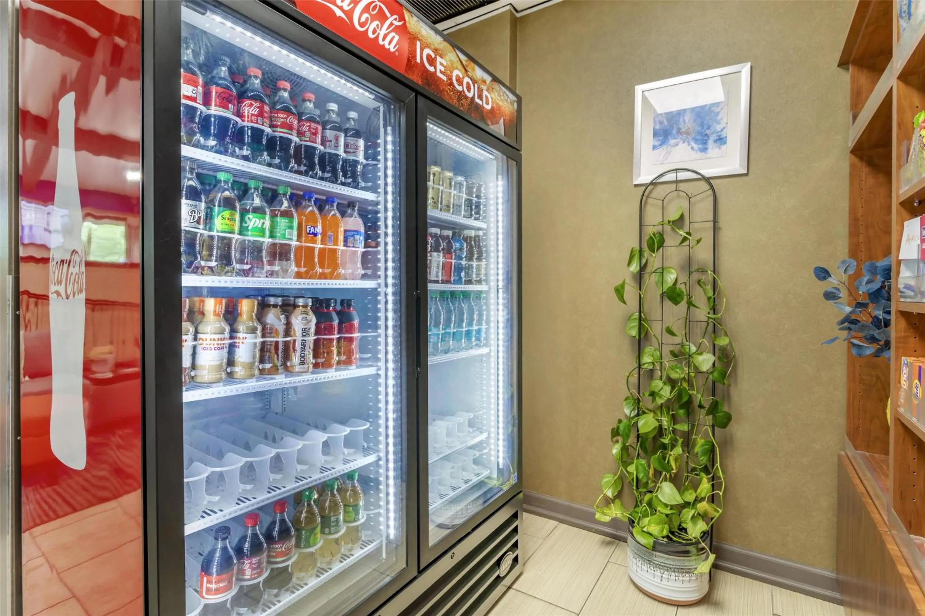 Property building in Best Western Asheville-Blue Ridge Parkway