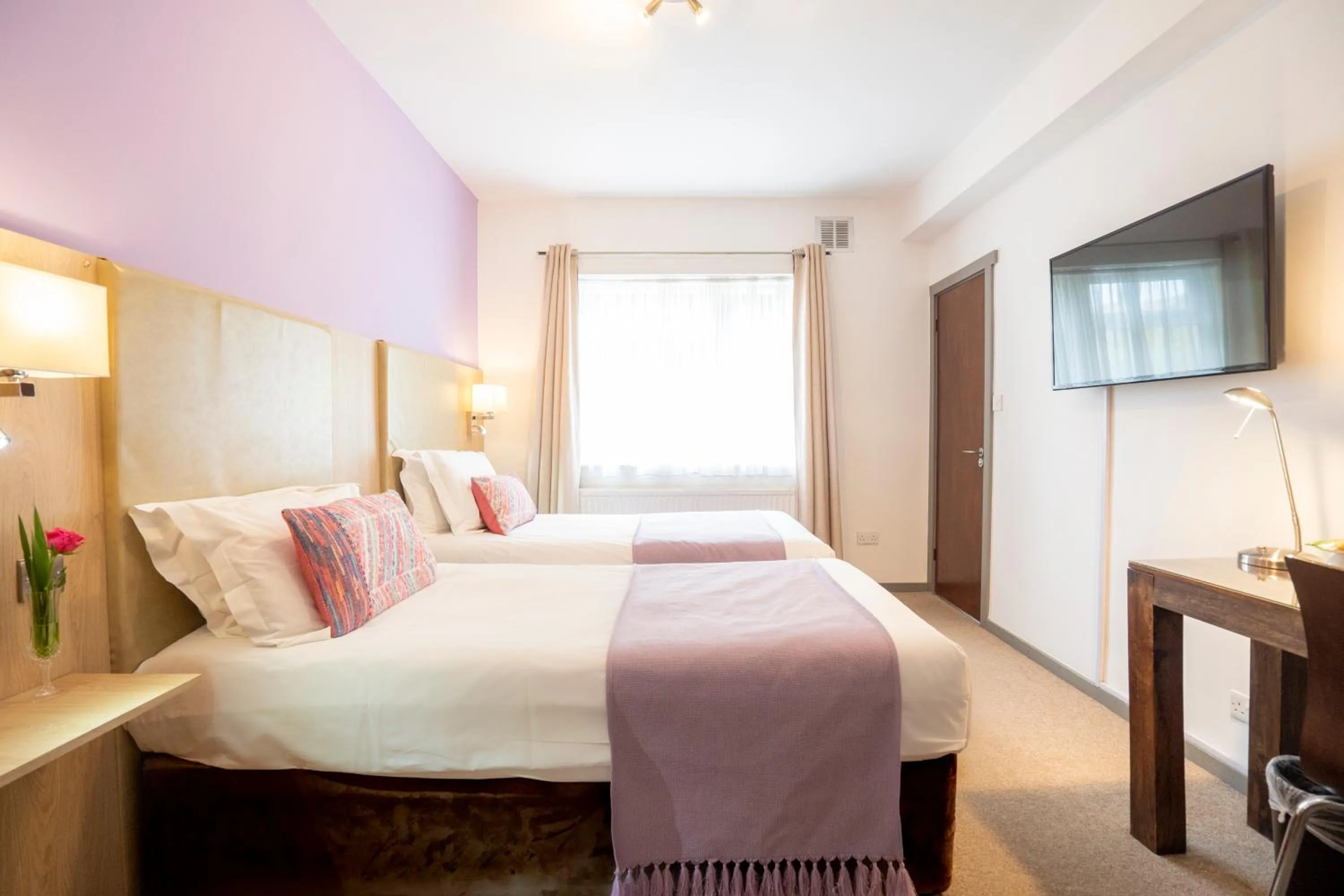 Bedroom, Bed in Remont Oxford Hotel