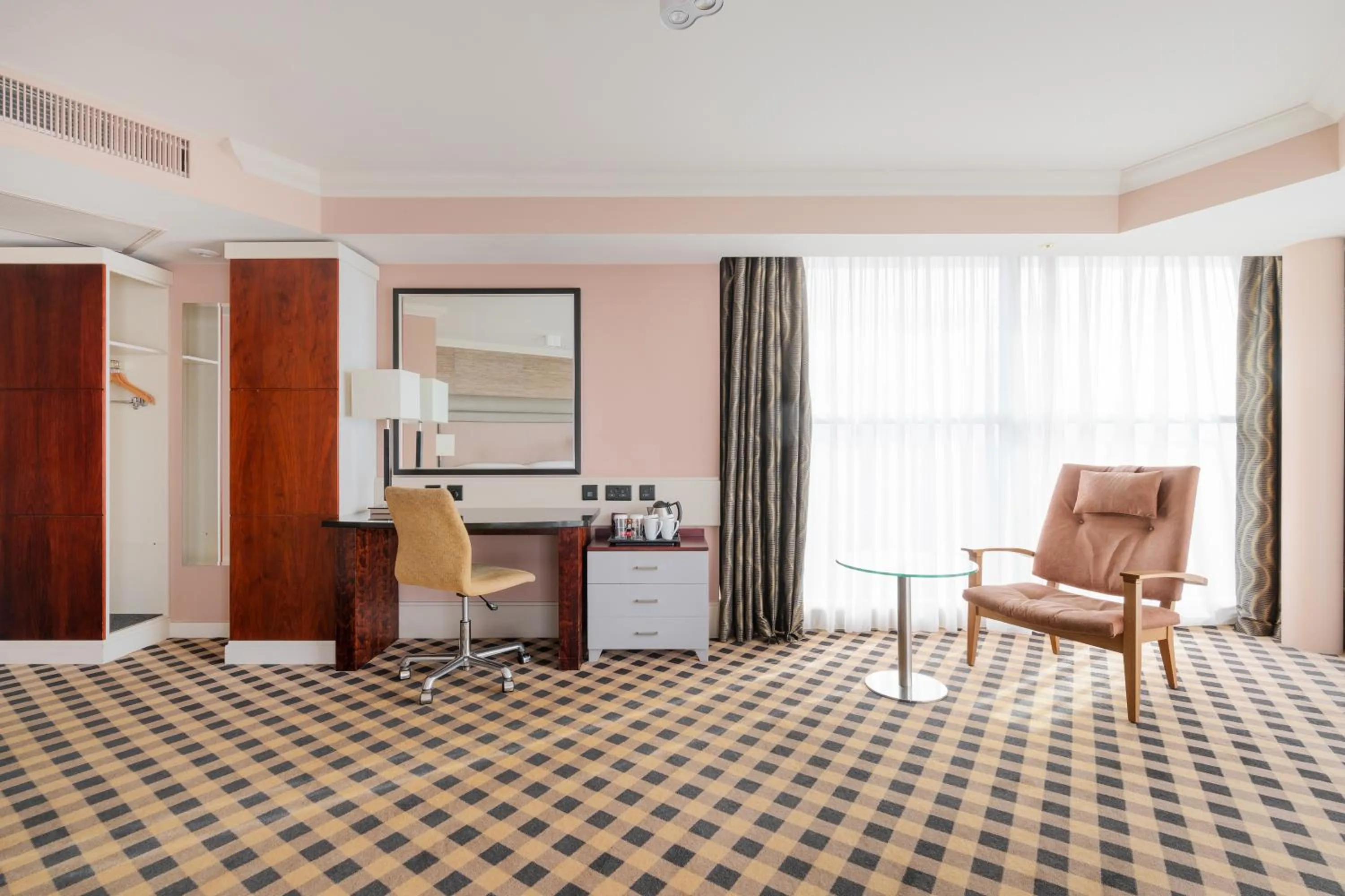 Seating area in DoubleTree by Hilton Hotel Newcastle International Airport