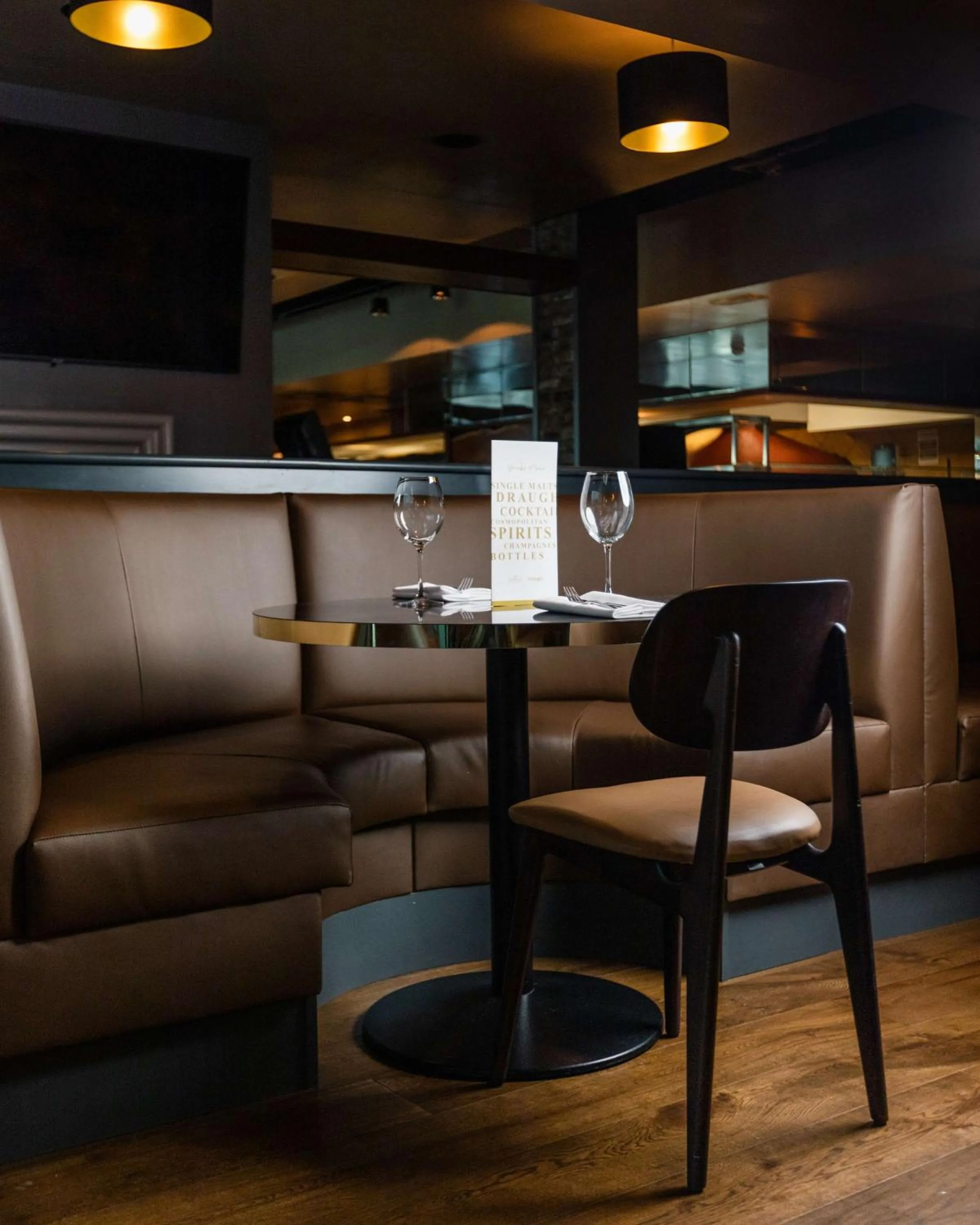 Restaurant/places to eat in DoubleTree by Hilton Hotel Newcastle International Airport