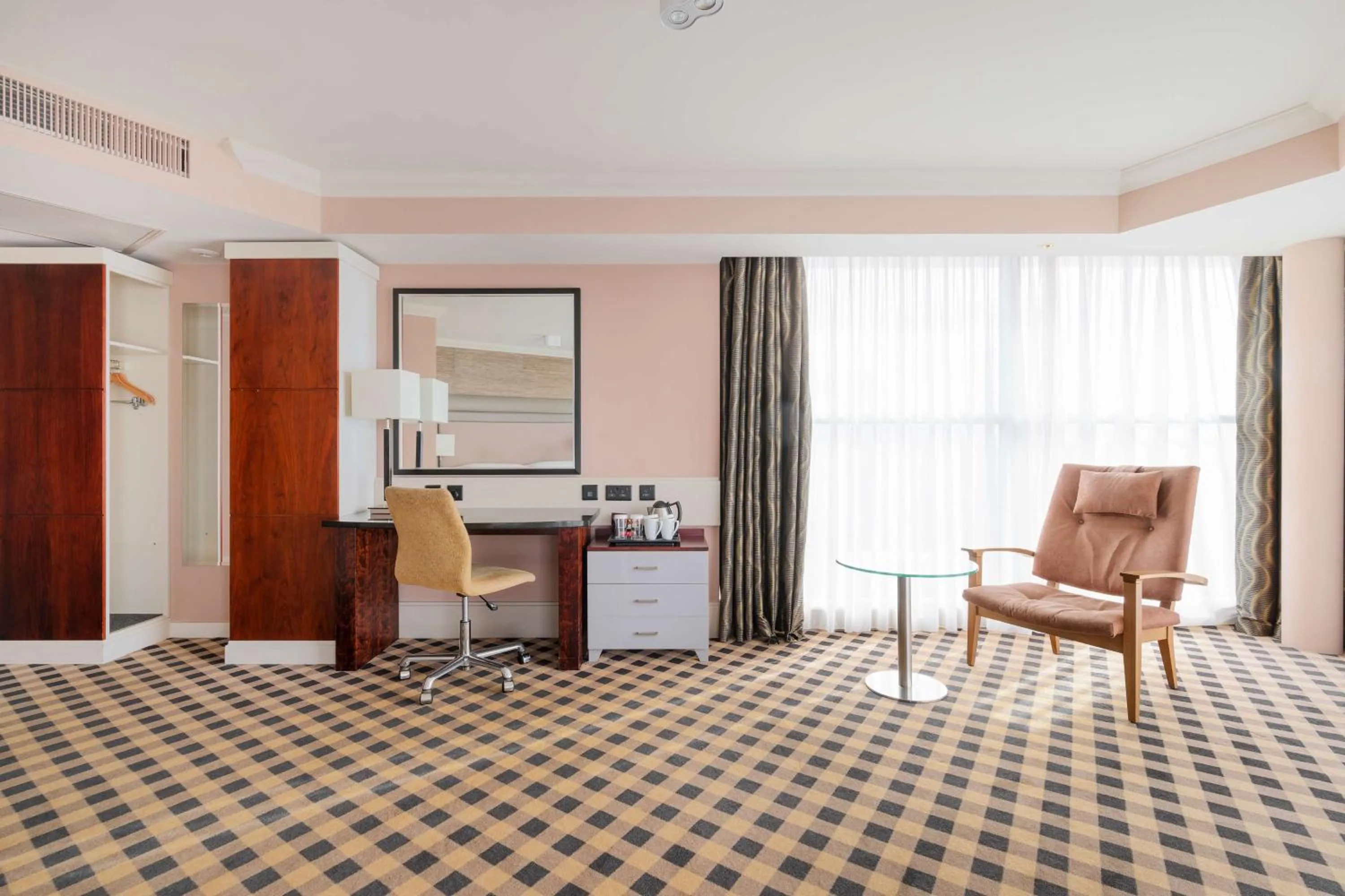 Bedroom in DoubleTree by Hilton Hotel Newcastle International Airport