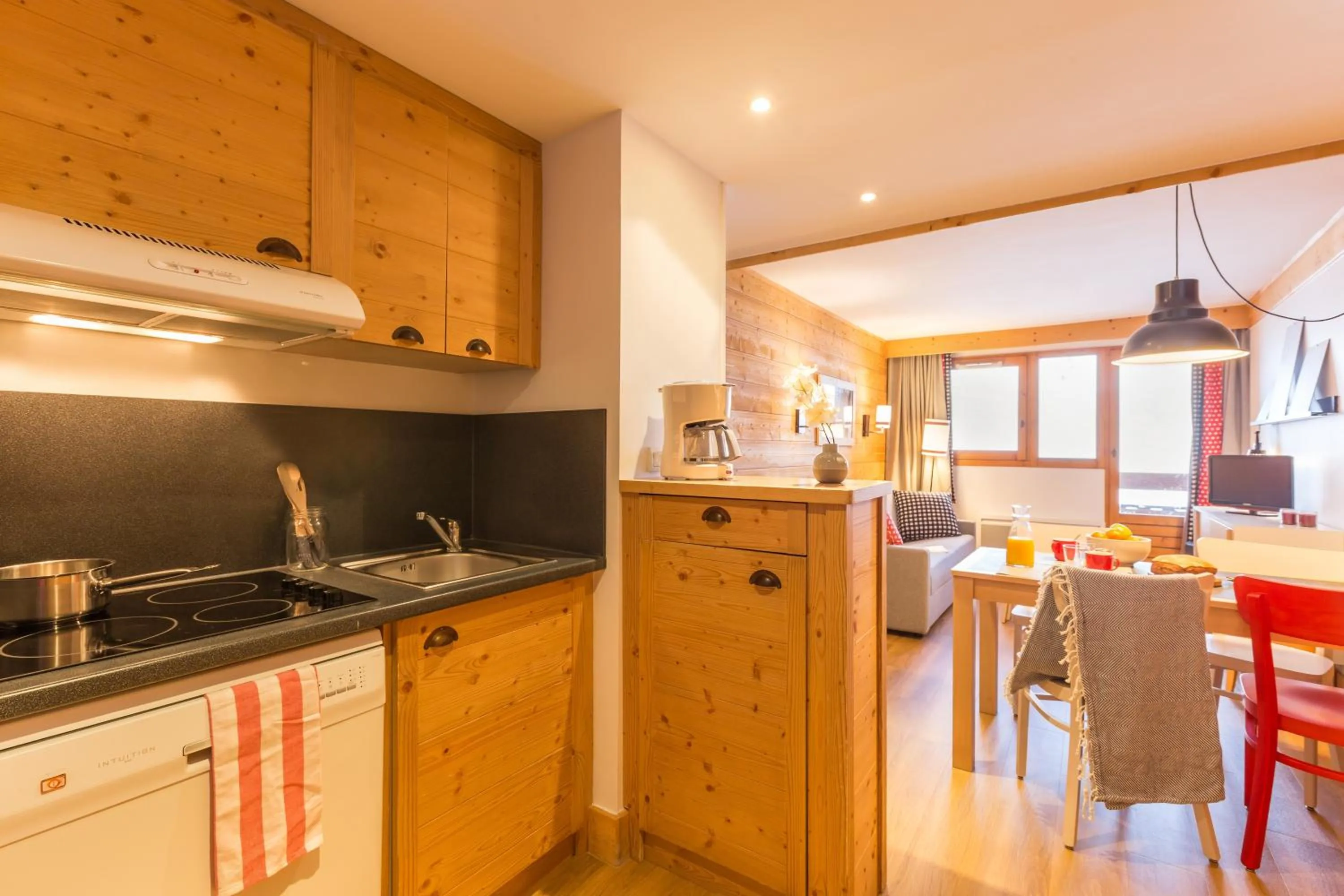 Kitchen or kitchenette in Résidence Pierre & Vacances Aconit