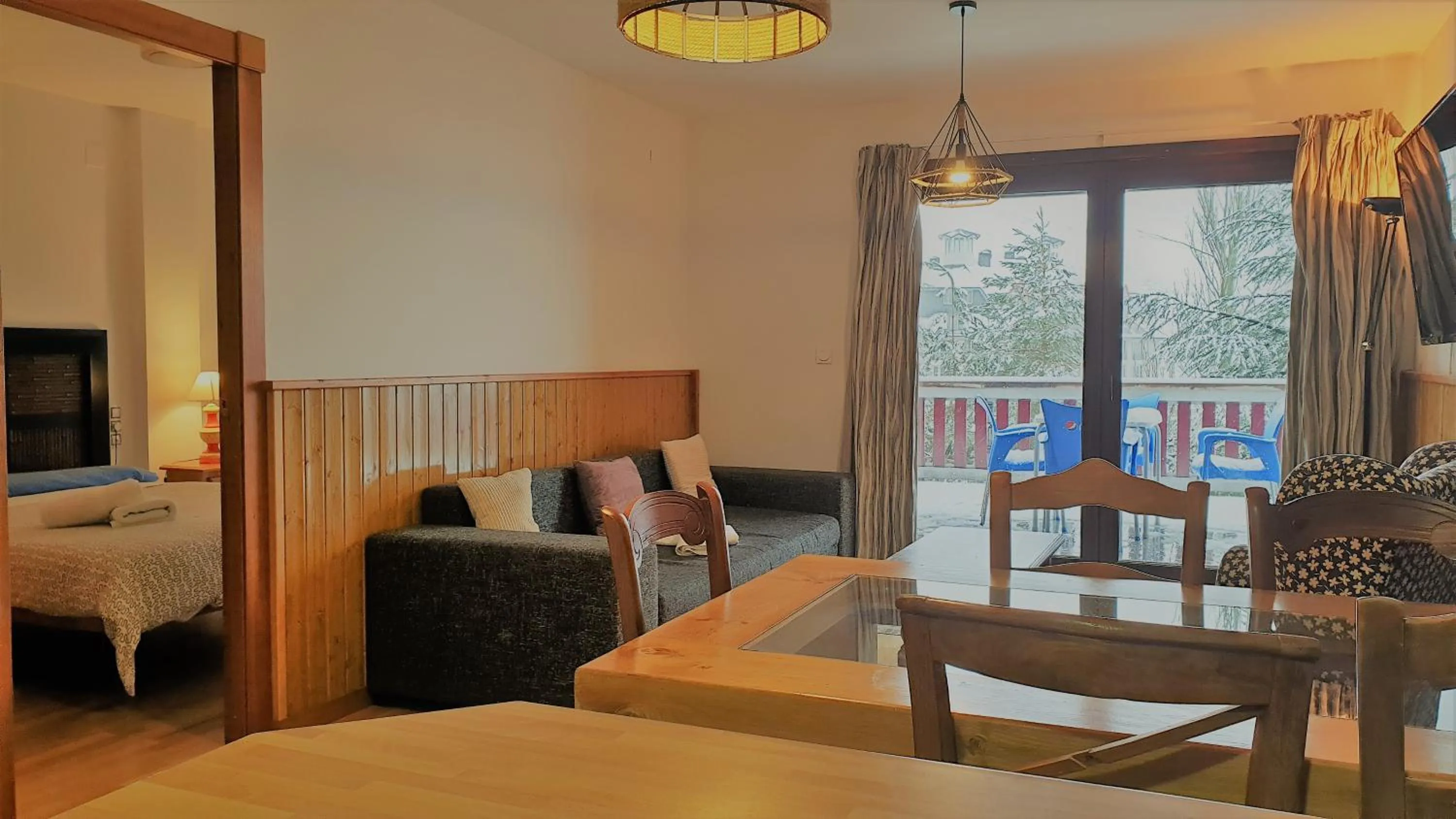 Bed in TODOSIERRANEVADA ZONA BAJA - MONTBLANC VISTAS A LA MONTANA - Junto a los Telecabinas