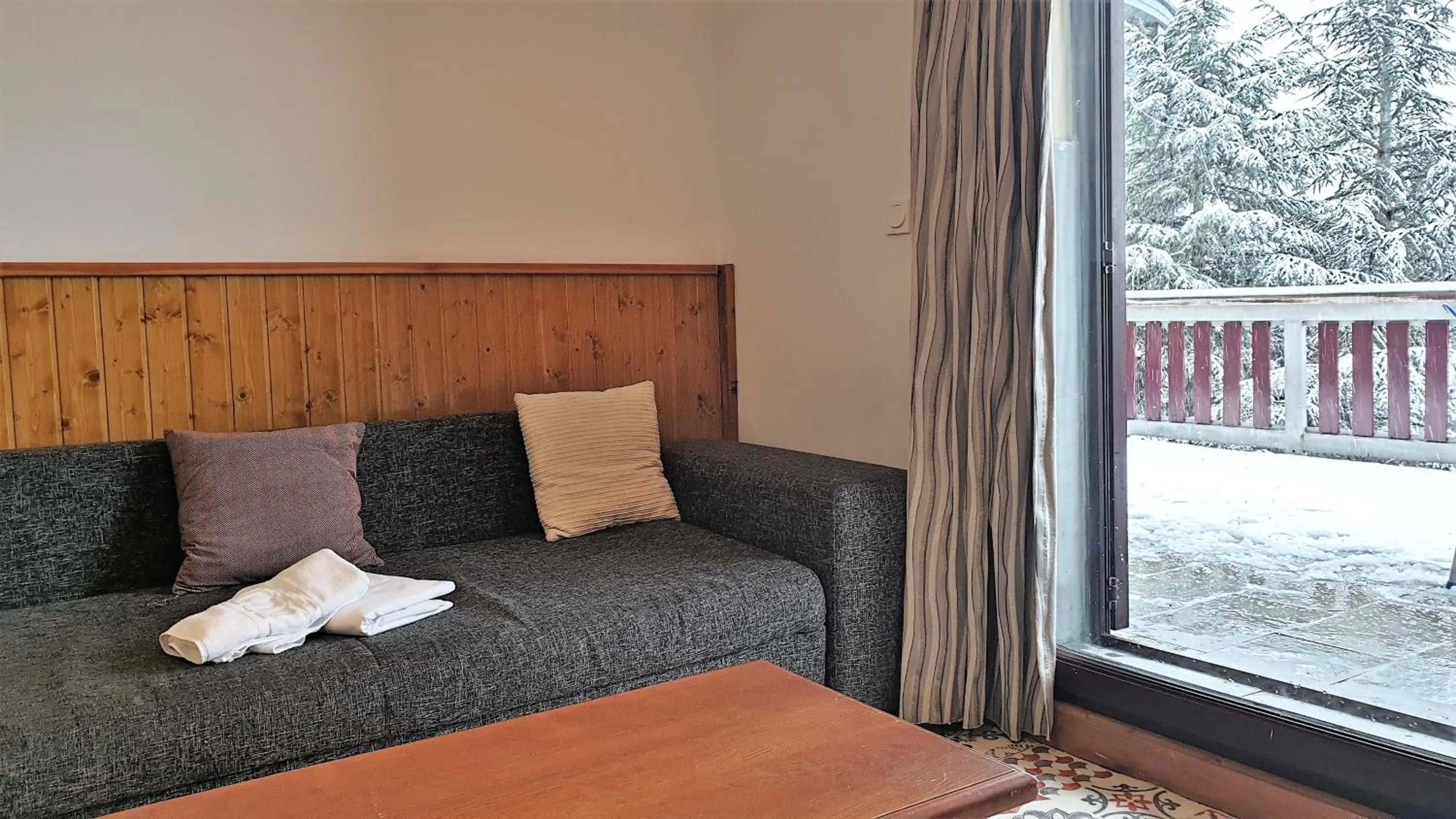 Bed in TODOSIERRANEVADA ZONA BAJA - MONTBLANC VISTAS A LA MONTANA - Junto a los Telecabinas