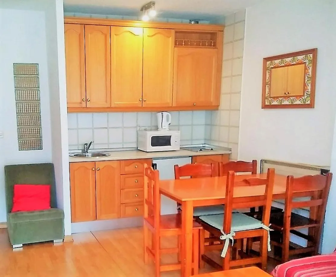 TODOSIERRANEVADA ZONA BAJA - MONTBLANC VISTAS A LA MONTANA - Junto a los Telecabinas