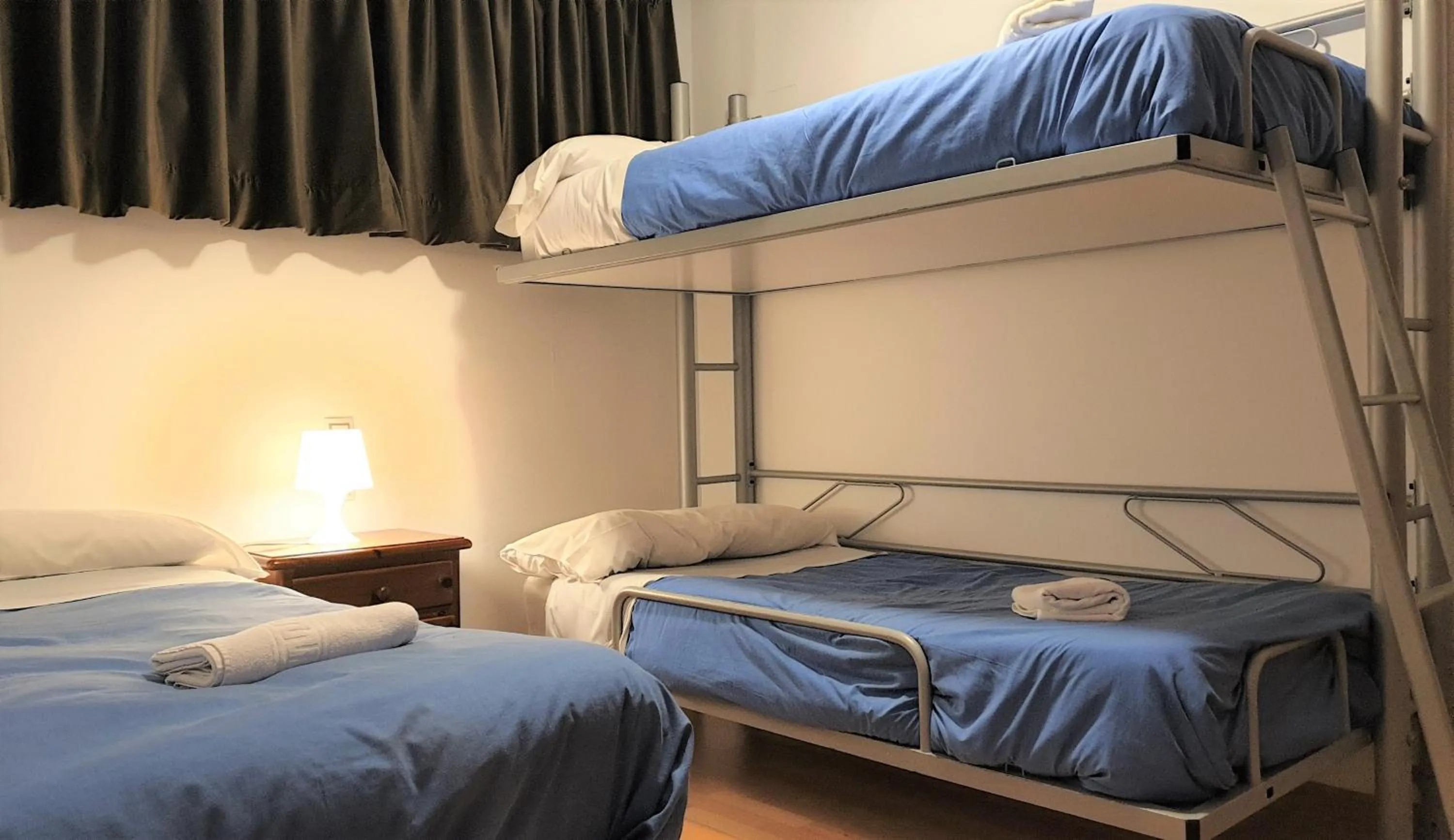 Bed in TODOSIERRANEVADA ZONA BAJA - MONTBLANC VISTAS A LA MONTANA - Junto a los Telecabinas