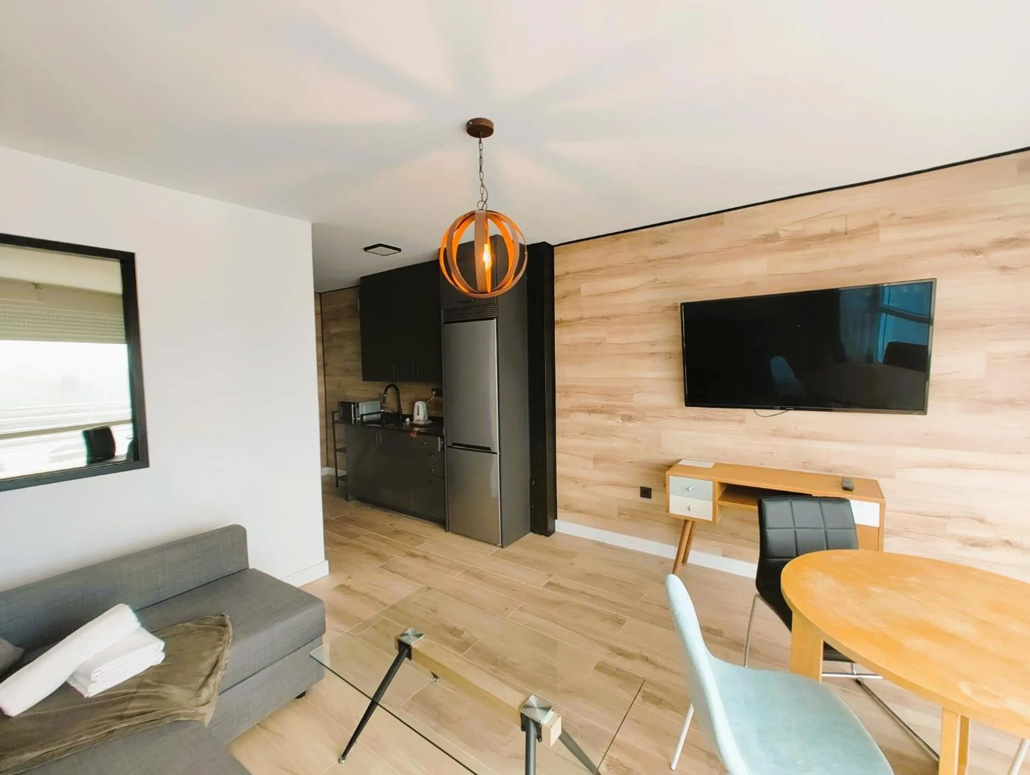 TODOSIERRANEVADA ZONA BAJA - MONTBLANC VISTAS A LA MONTANA - Junto a los Telecabinas