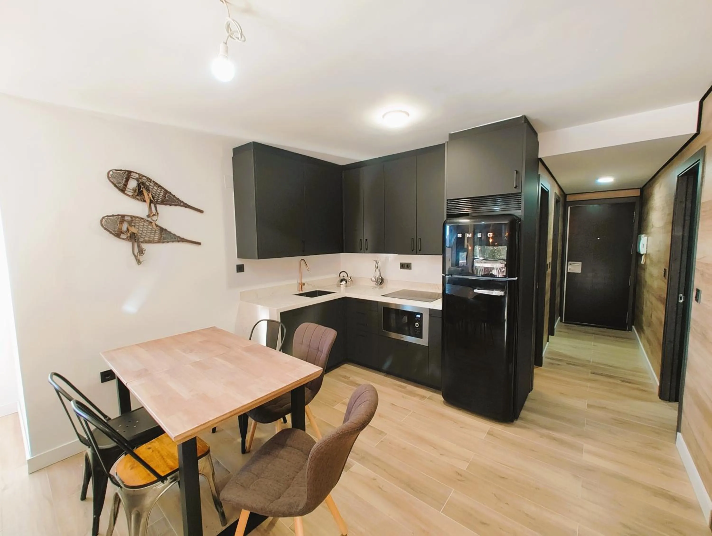 TODOSIERRANEVADA ZONA BAJA - MONTBLANC VISTAS A LA MONTANA - Junto a los Telecabinas