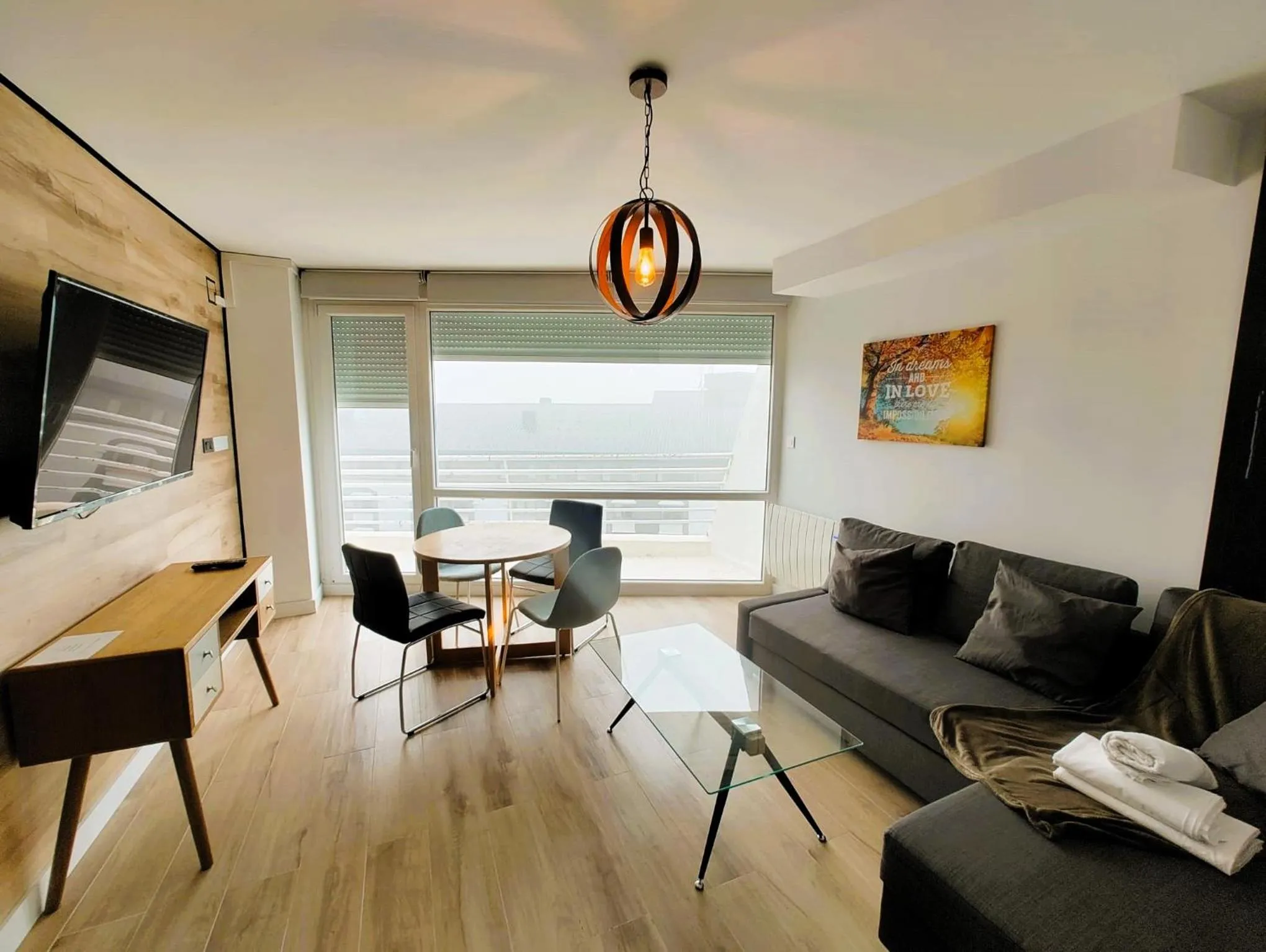 TODOSIERRANEVADA ZONA BAJA - MONTBLANC VISTAS A LA MONTANA - Junto a los Telecabinas