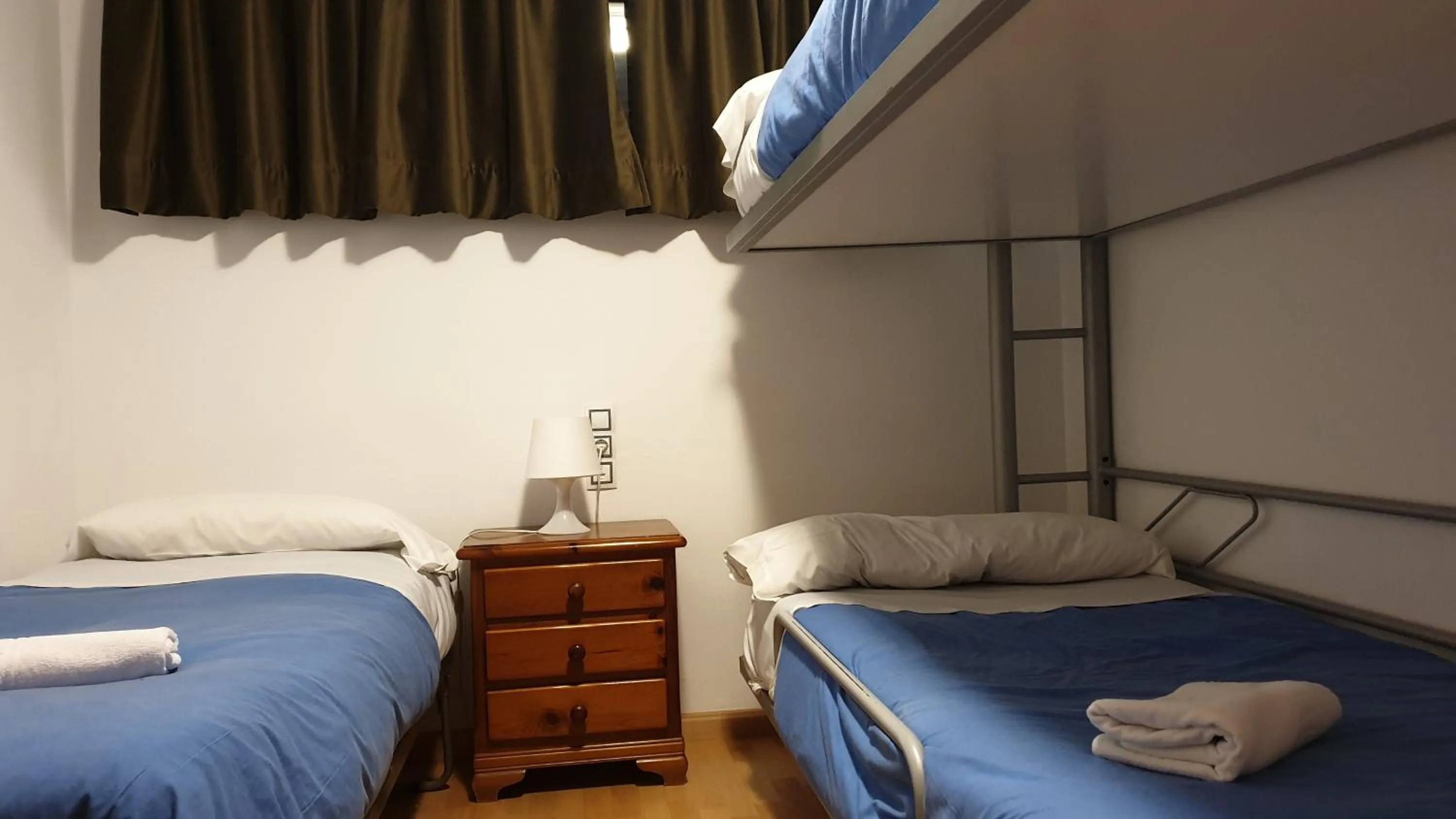 Bed in TODOSIERRANEVADA ZONA BAJA - MONTBLANC VISTAS A LA MONTANA - Junto a los Telecabinas