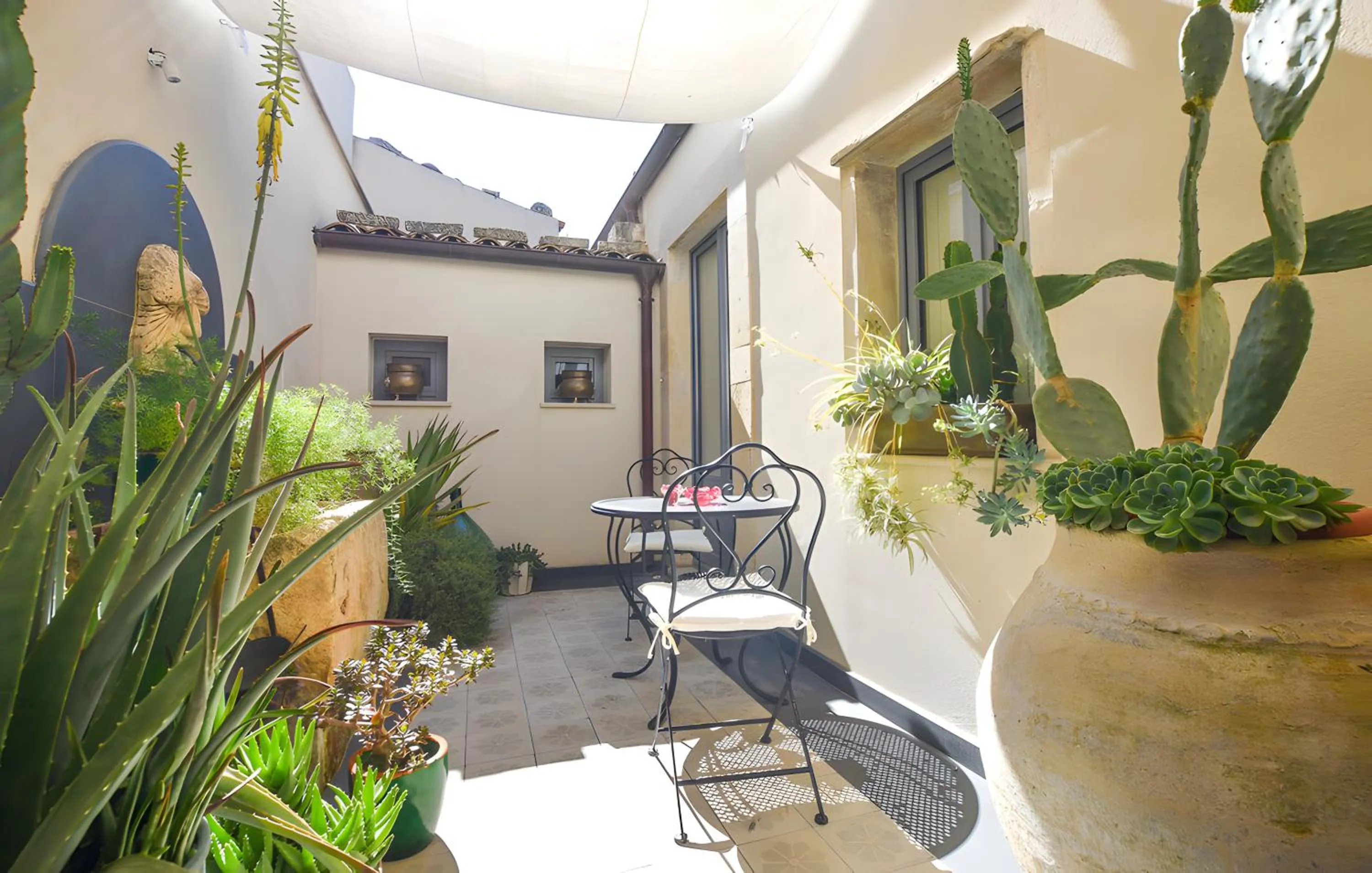 Patio in Dimora di Catullo - Ospitalità di Charme