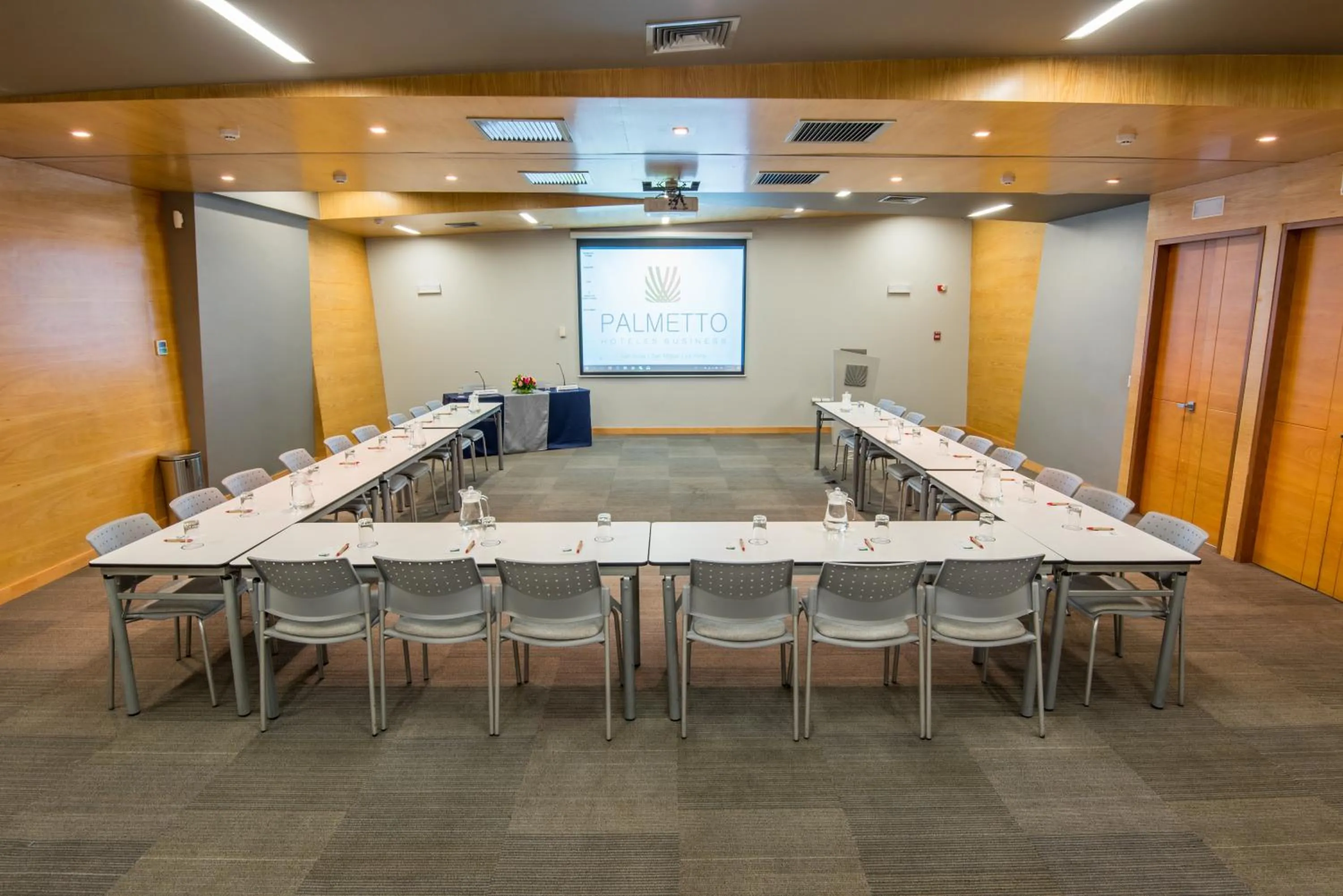 Business facilities in Palmetto Hotel Business San Borja