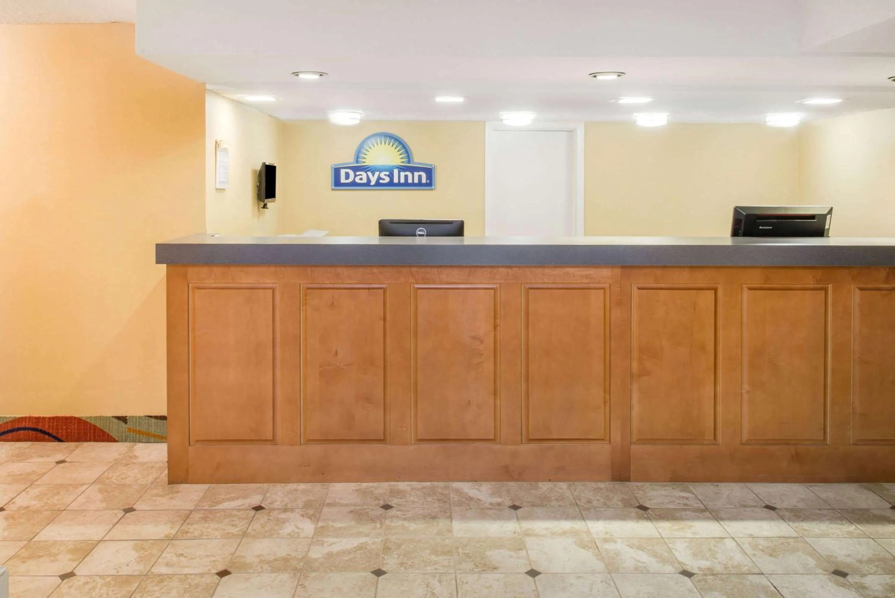 Lobby or reception in Days Inn by Wyndham Roanoke Hollins Near I-81