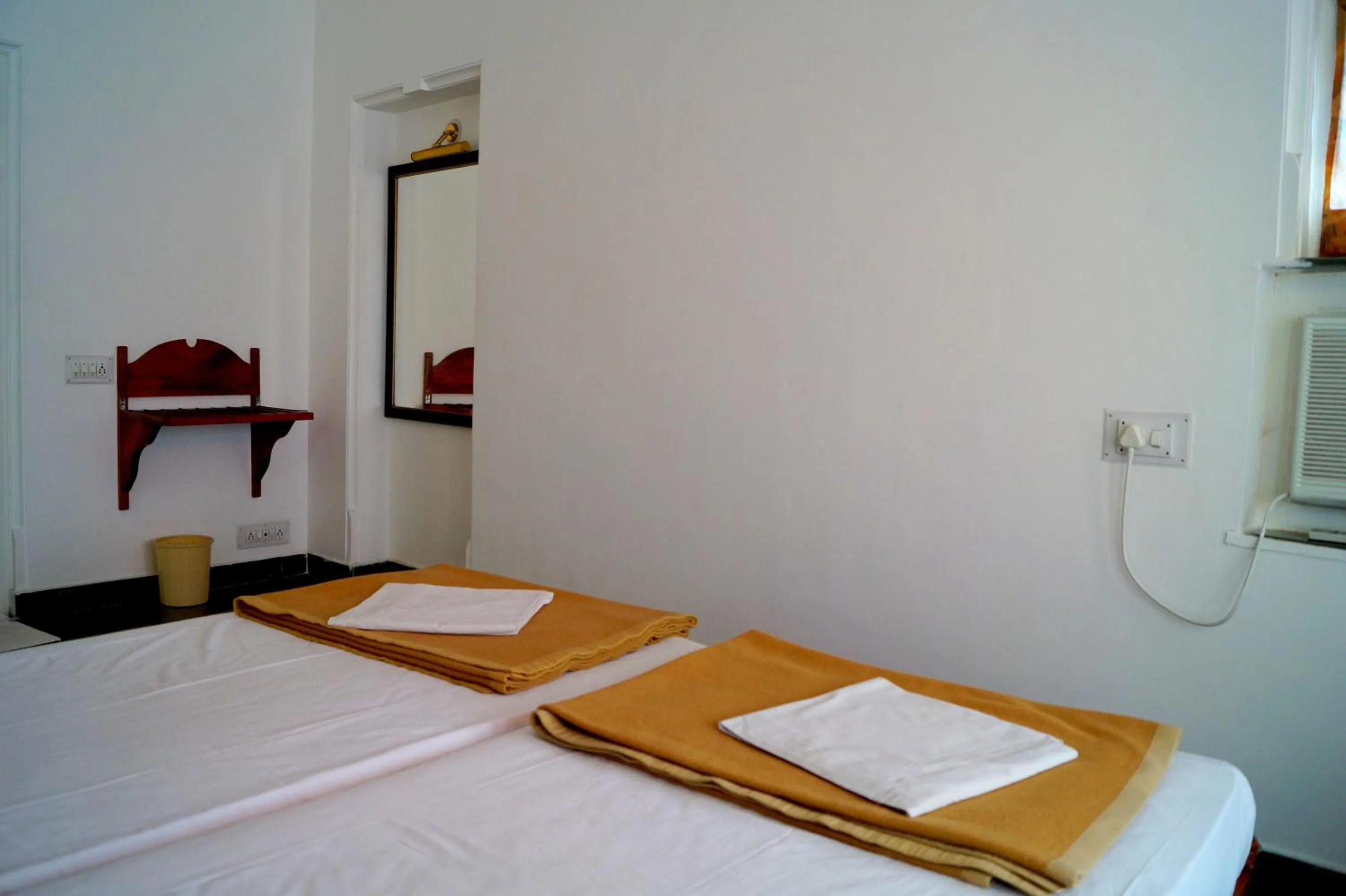 Bed in Aashiya Haveli