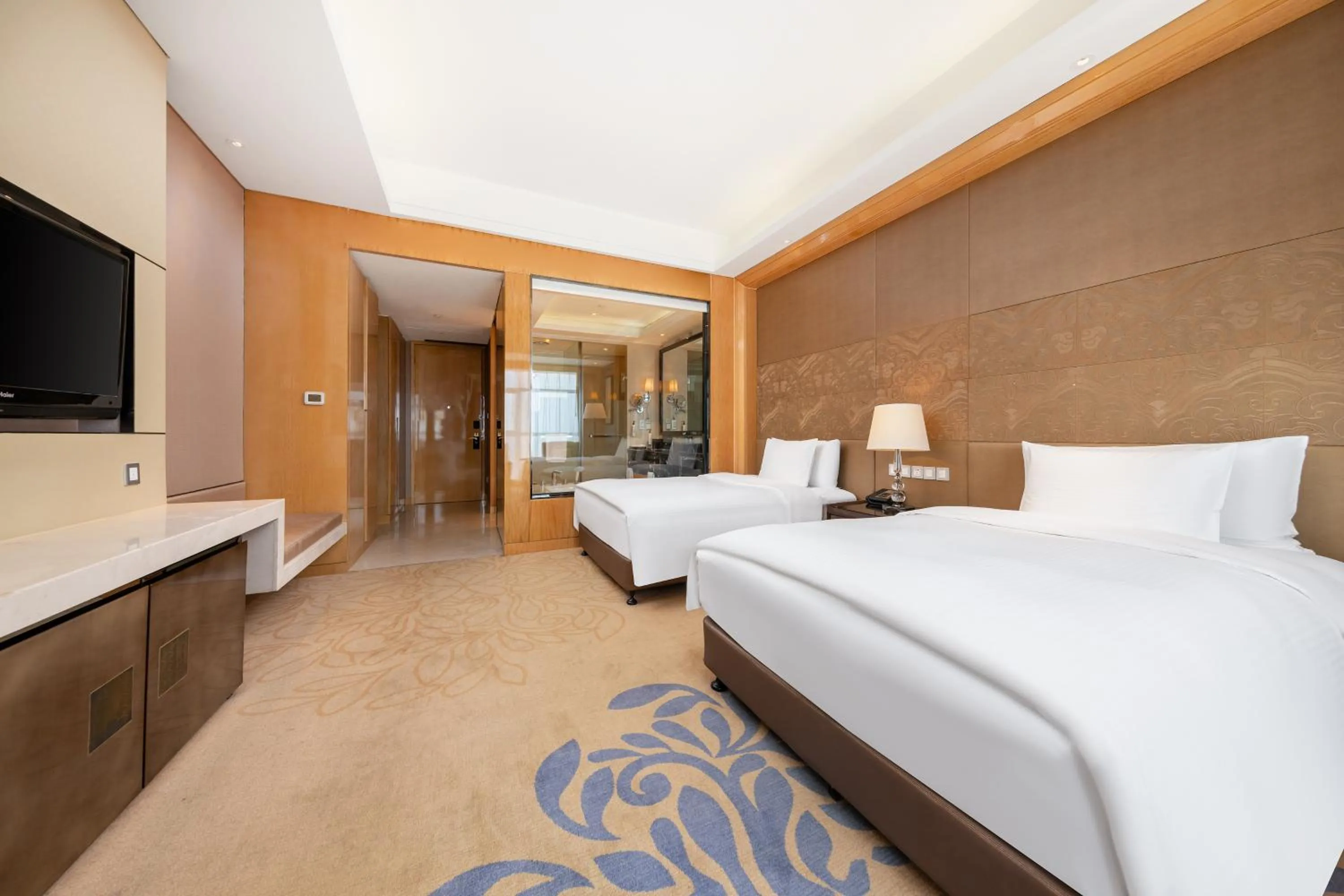 Photo of the whole room, Bed in Wanda Realm Langfang