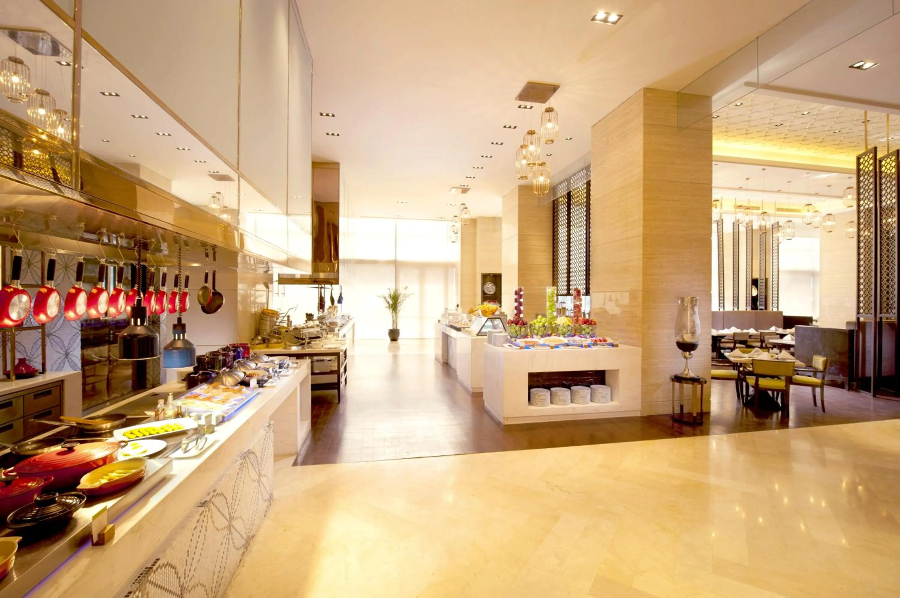 Restaurant/places to eat in Wanda Realm Langfang