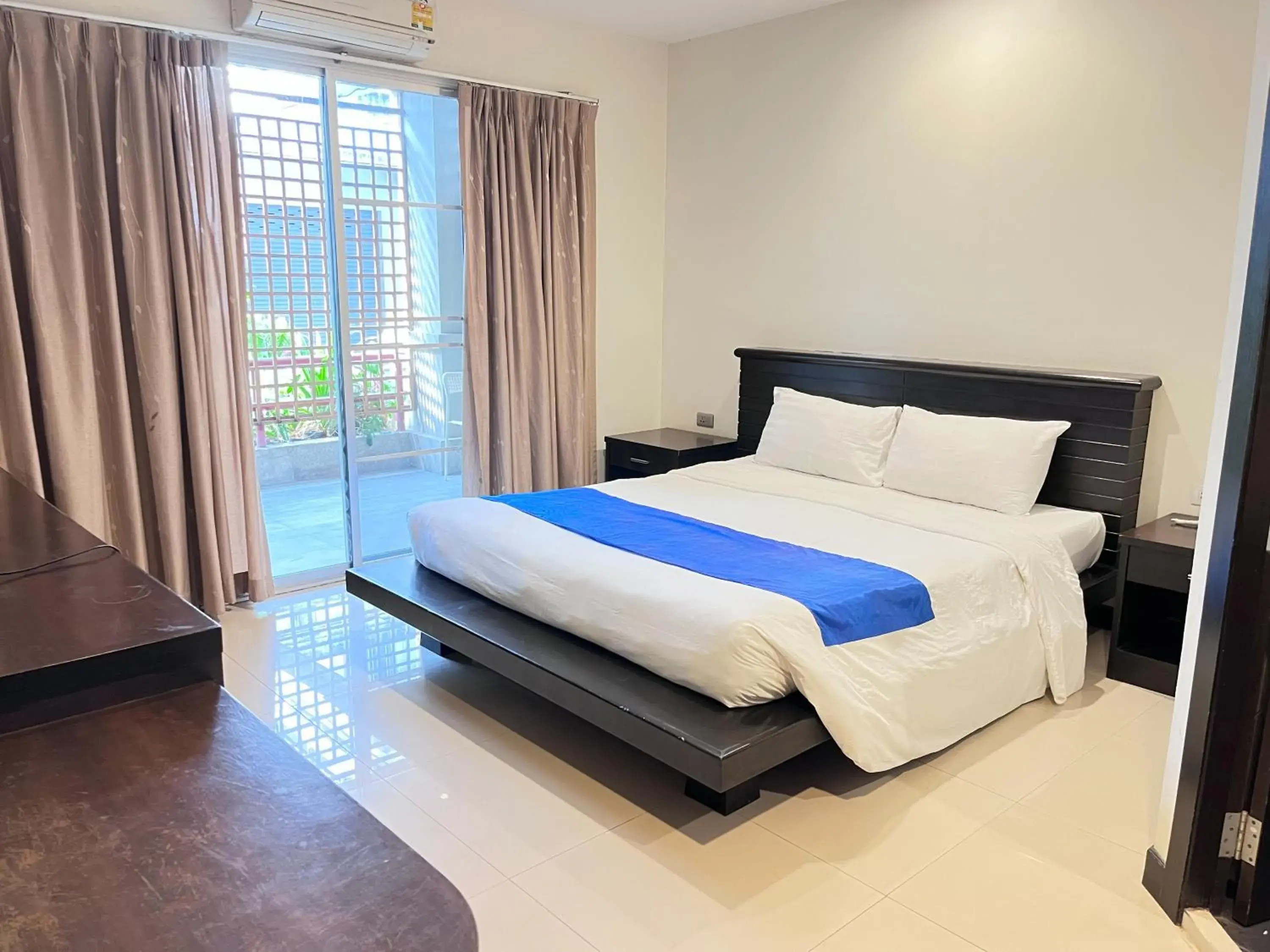 Standard Double Room in Lub Sbuy Hostel Standard Double Room in Lub Sbuy Hostel