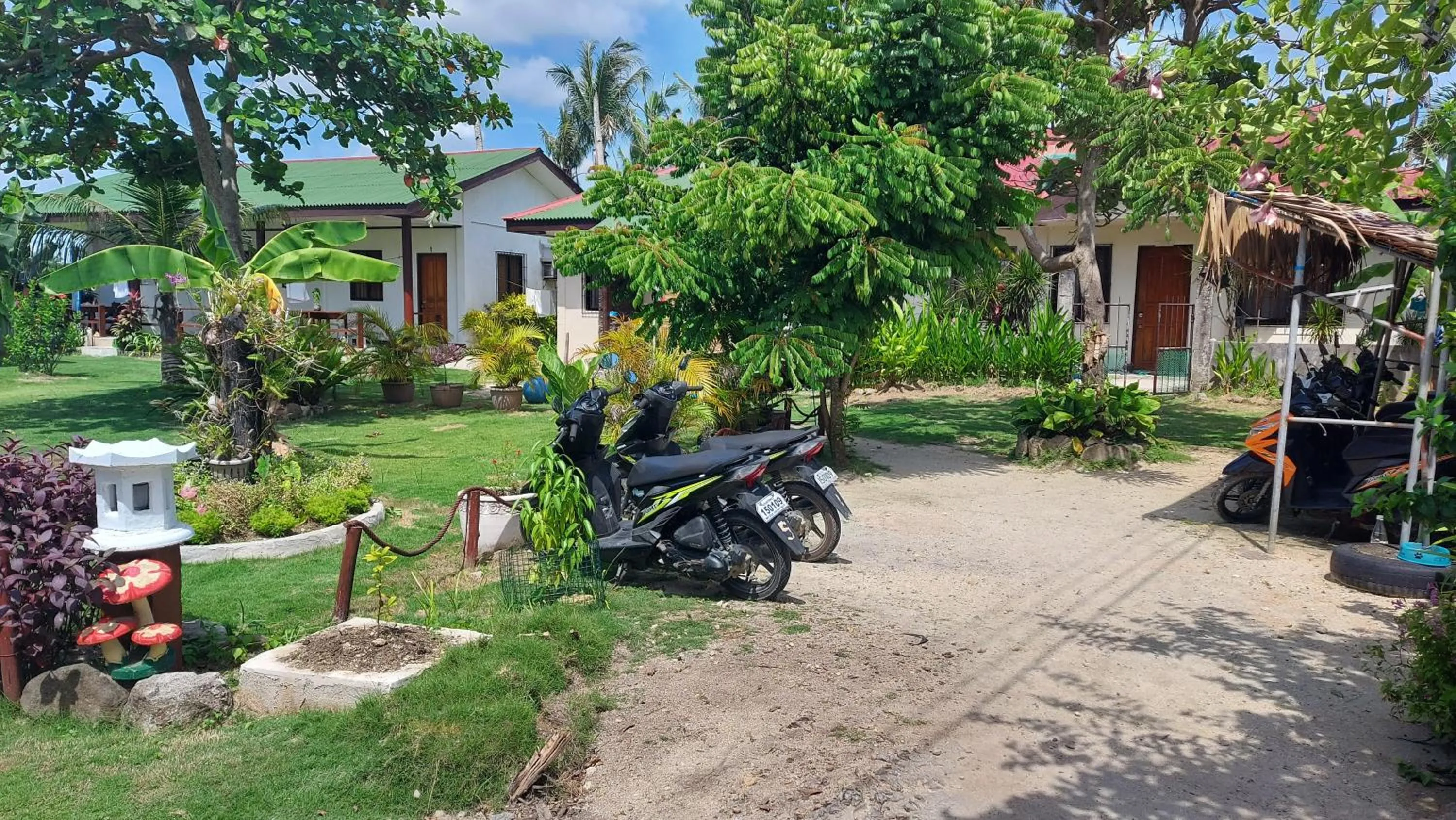 Property building in Gardenview Homestay Siargao