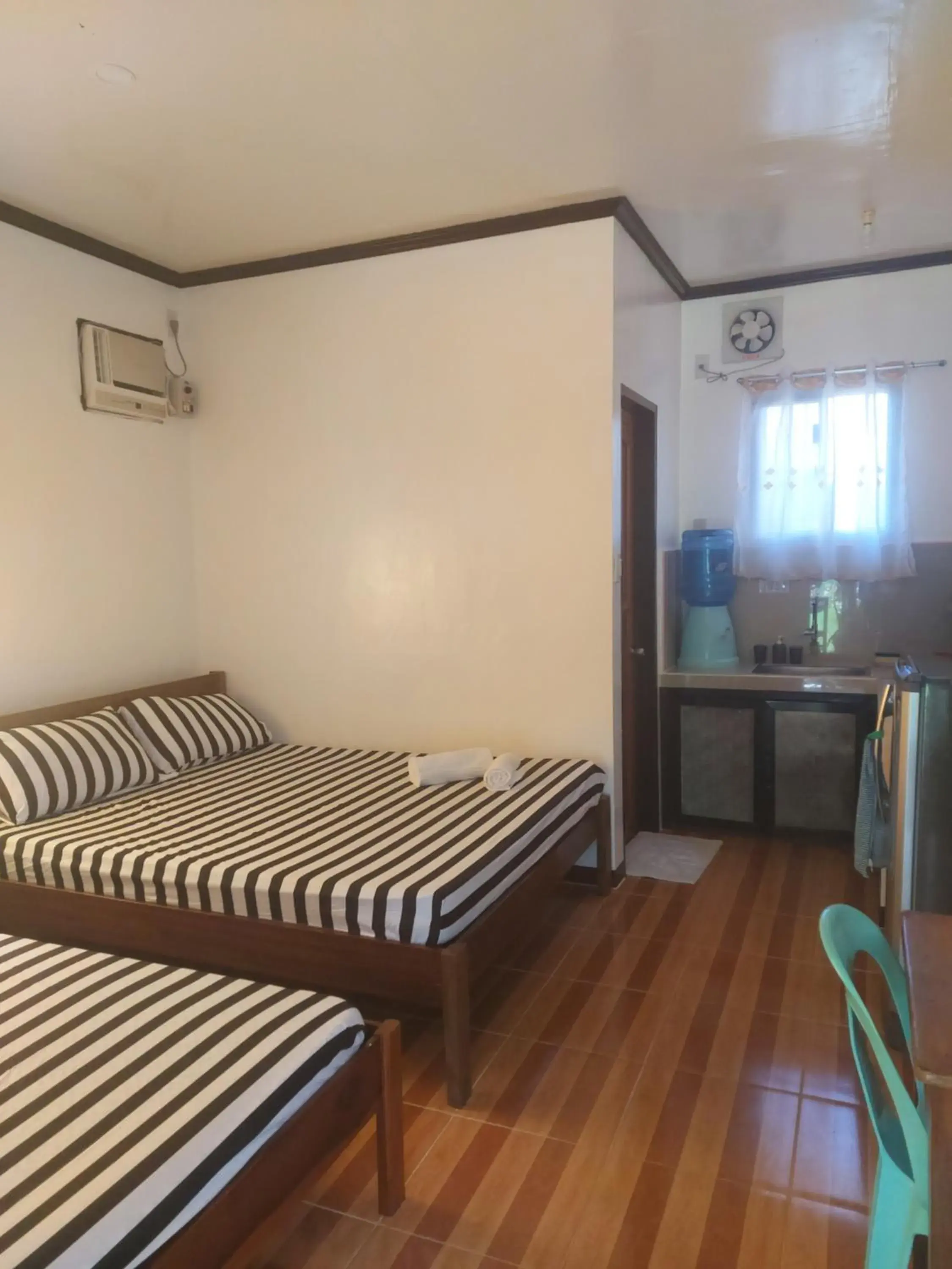 Studio with Balcony in Gardenview Homestay Siargao Studio with Balcony in Gardenview Homestay Siargao