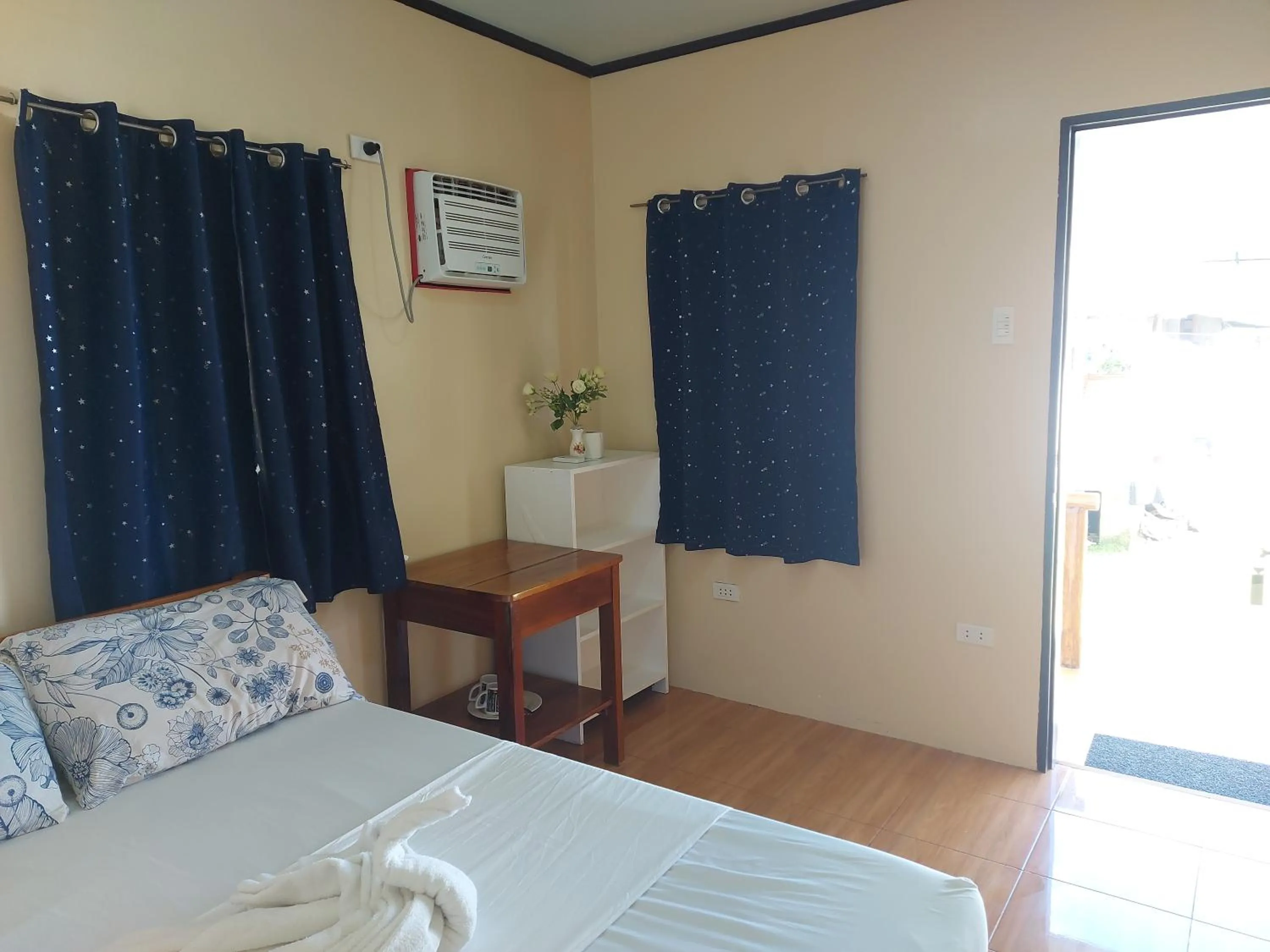 Bed in Gardenview Homestay Siargao