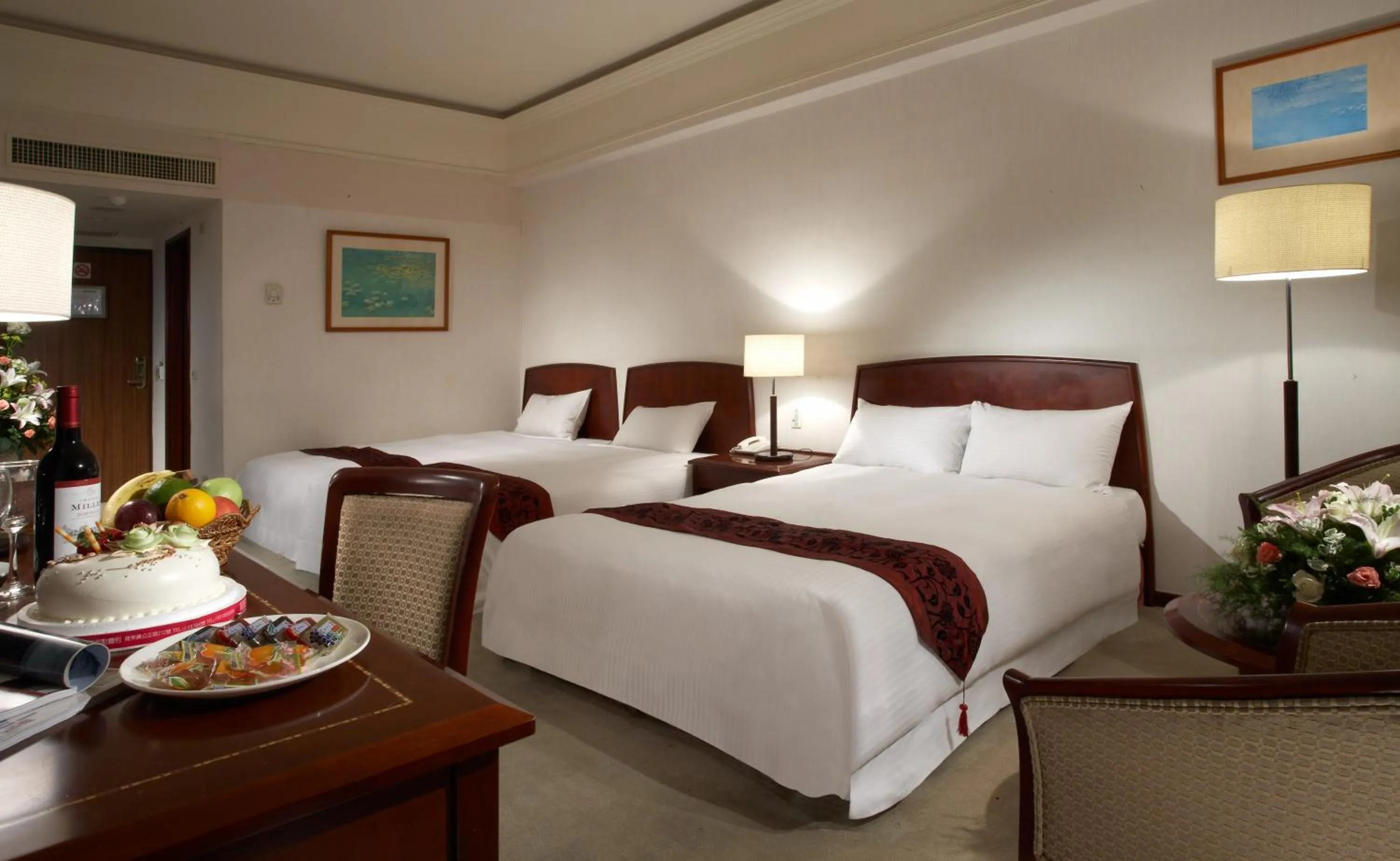 Bed in Kavalan Hotel