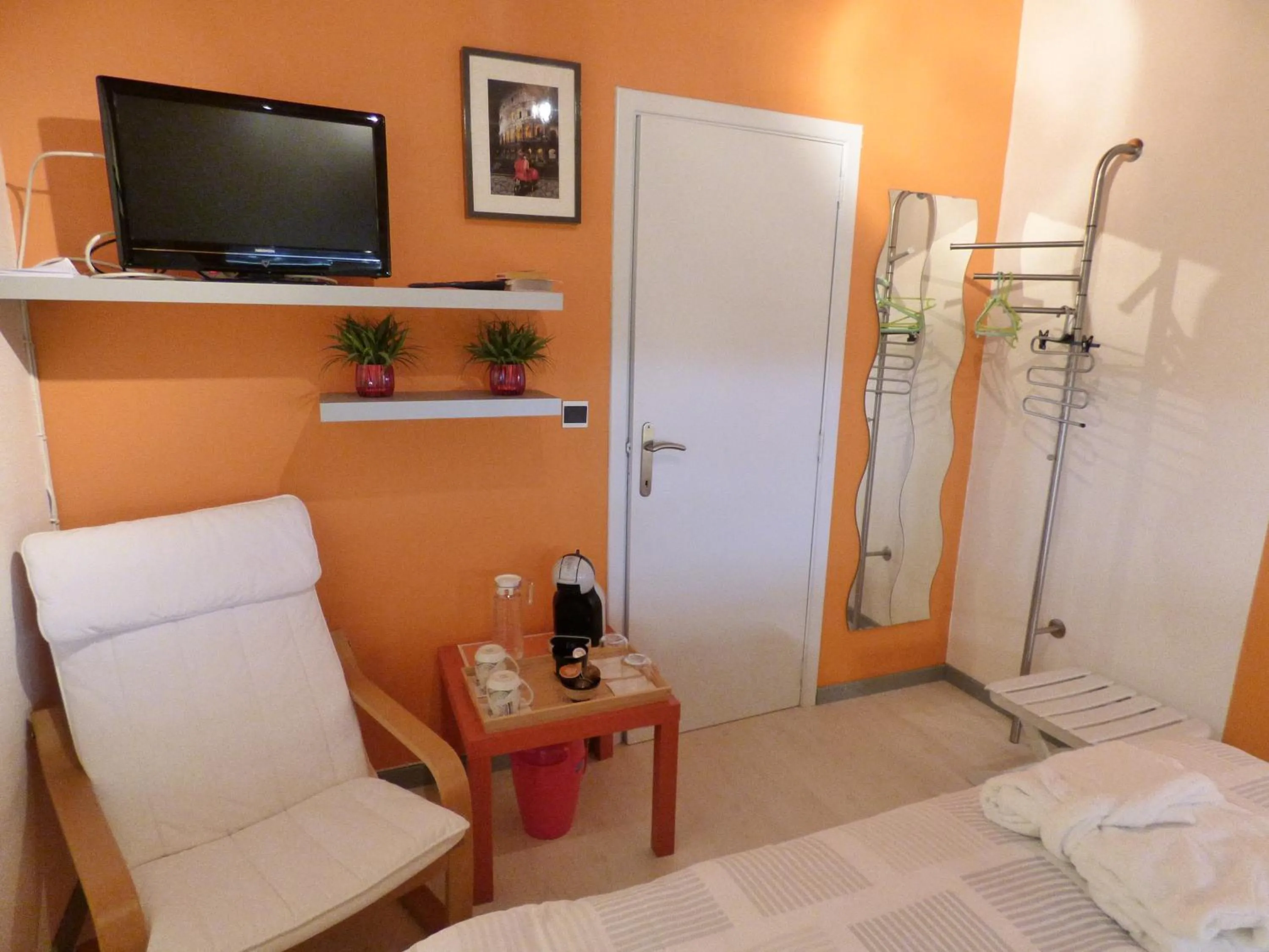 Bed in B&B Le Jardin d'Epicure