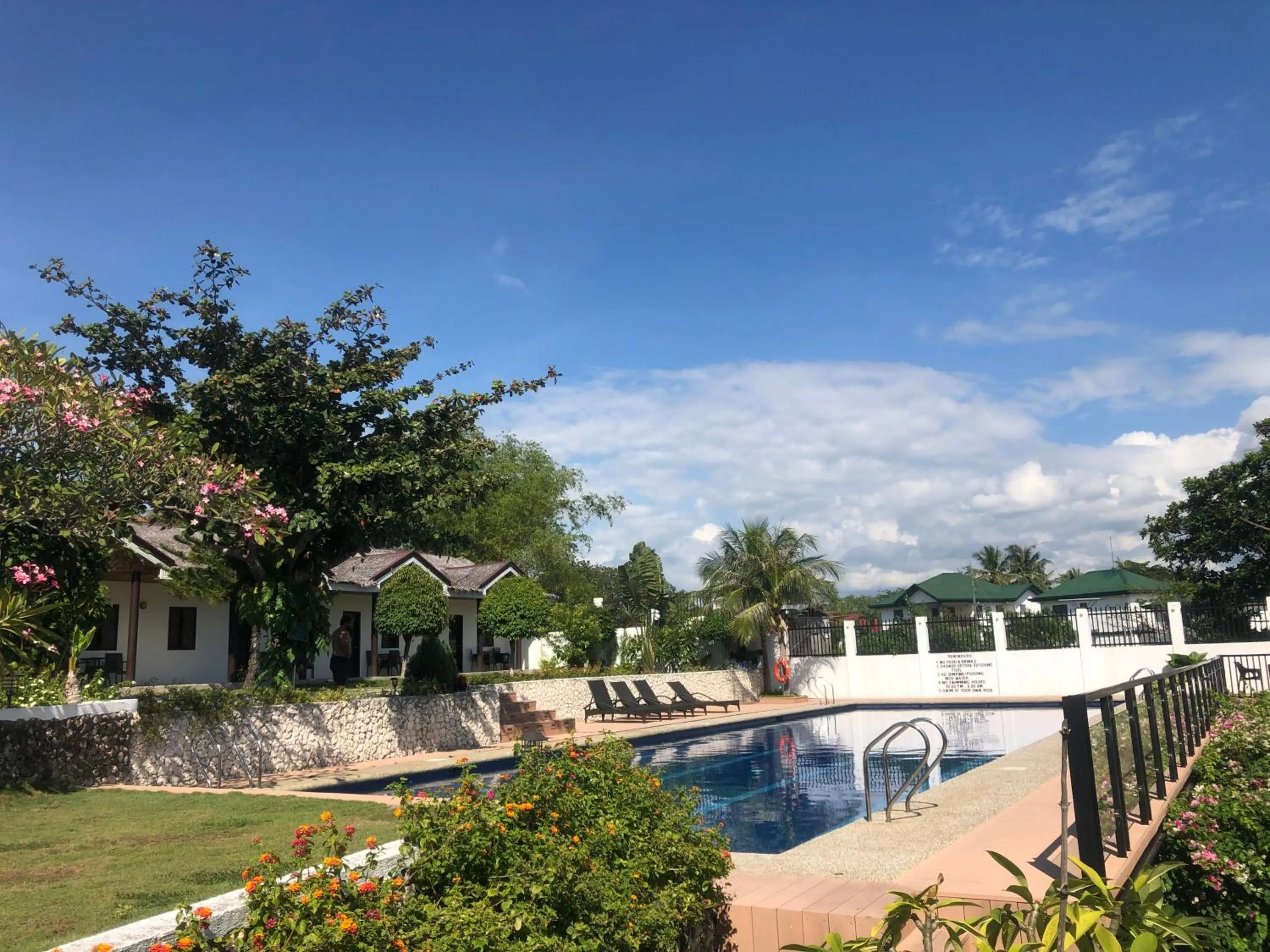 Swimming pool in Casa de Moalboal