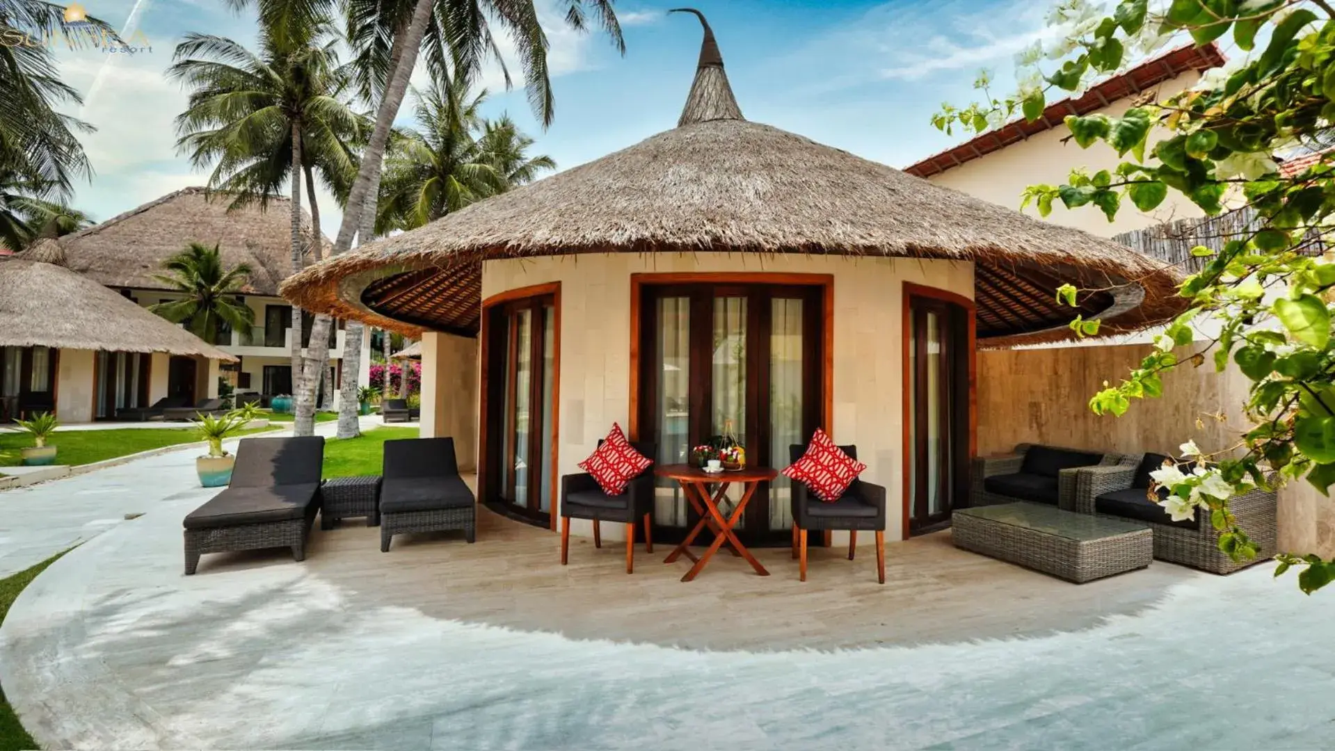 Pool View Private Cottage in Sunsea Resort Pool View Private Cottage in Sunsea Resort