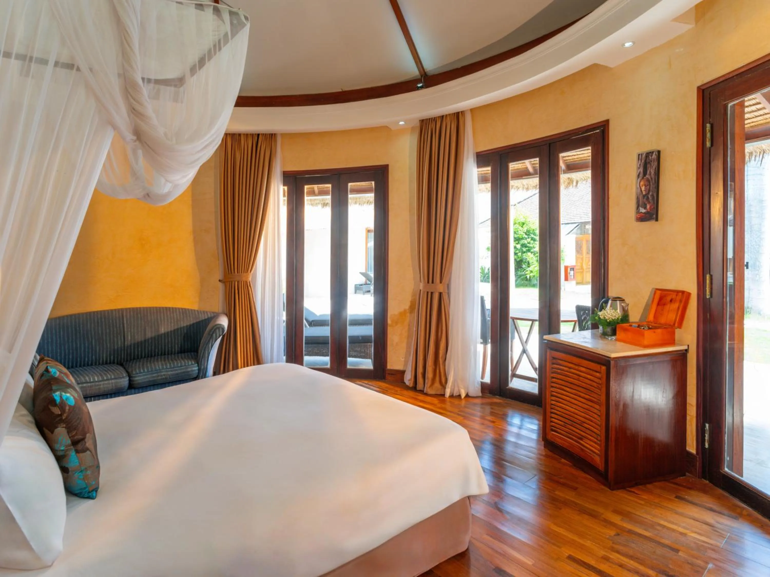 Bed in Sunsea Resort