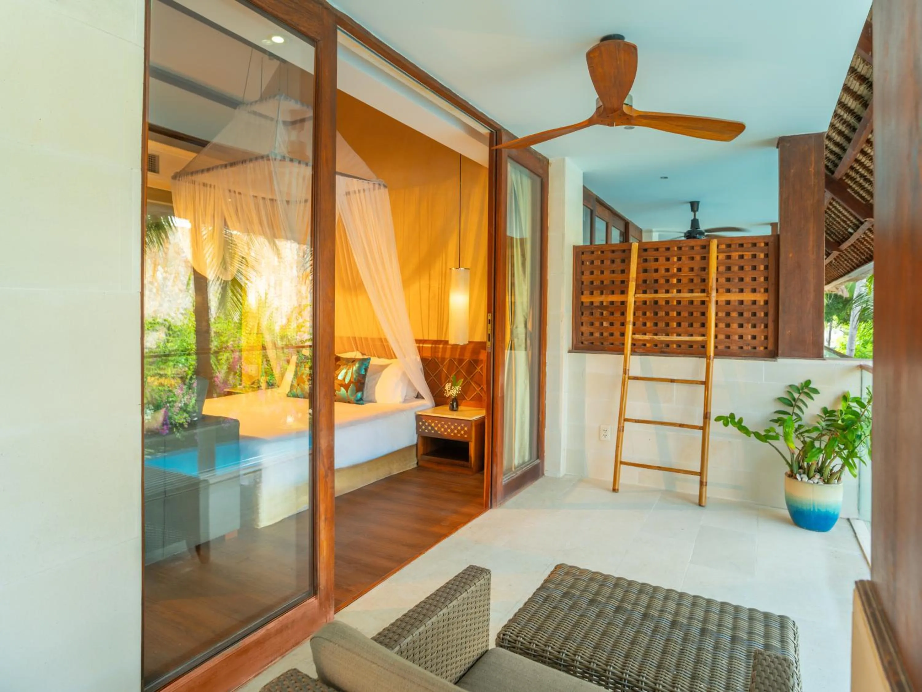 Bed in Sunsea Resort