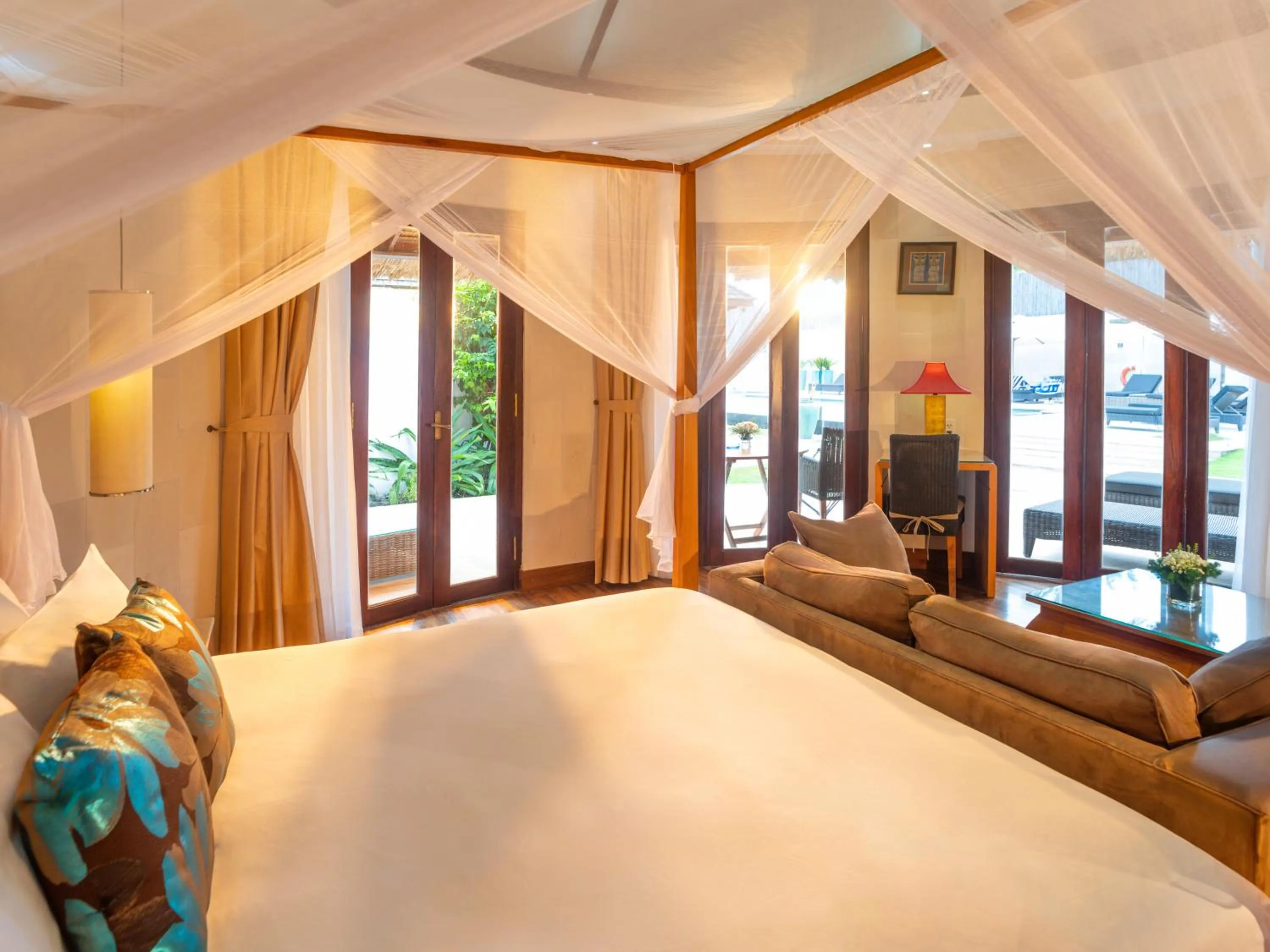 Bed in Sunsea Resort