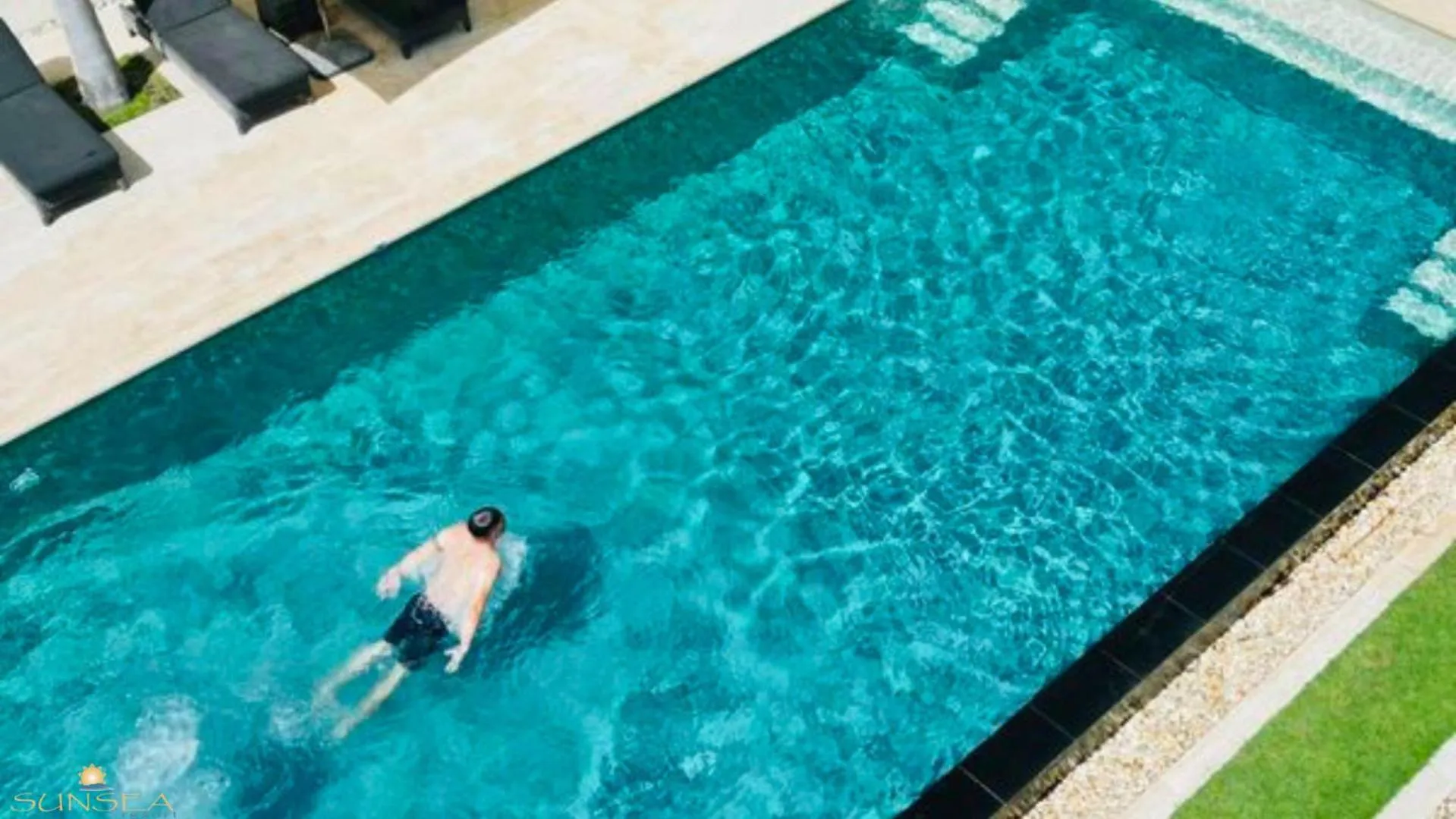 Swimming pool in Sunsea Resort