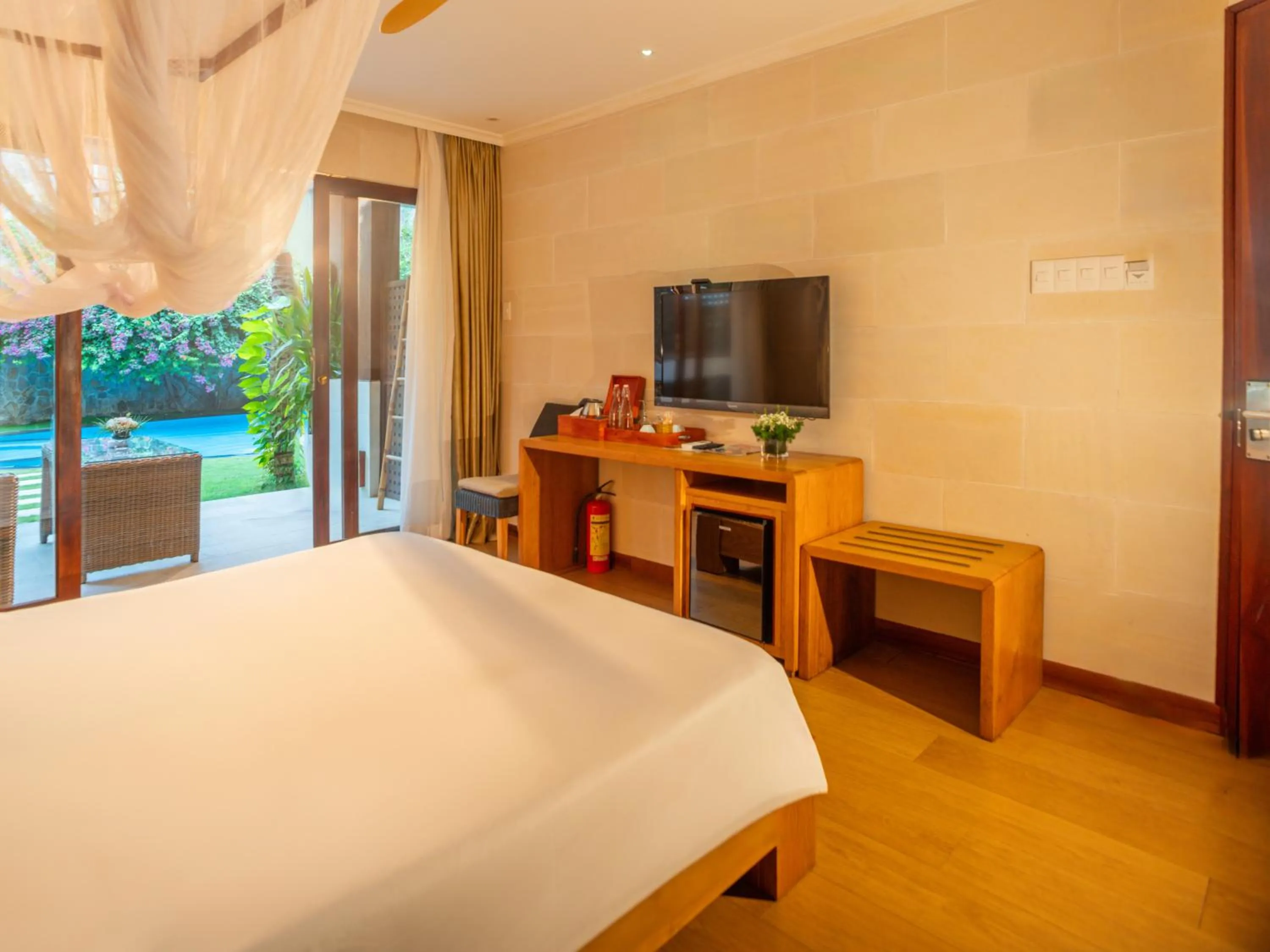 Bed in Sunsea Resort