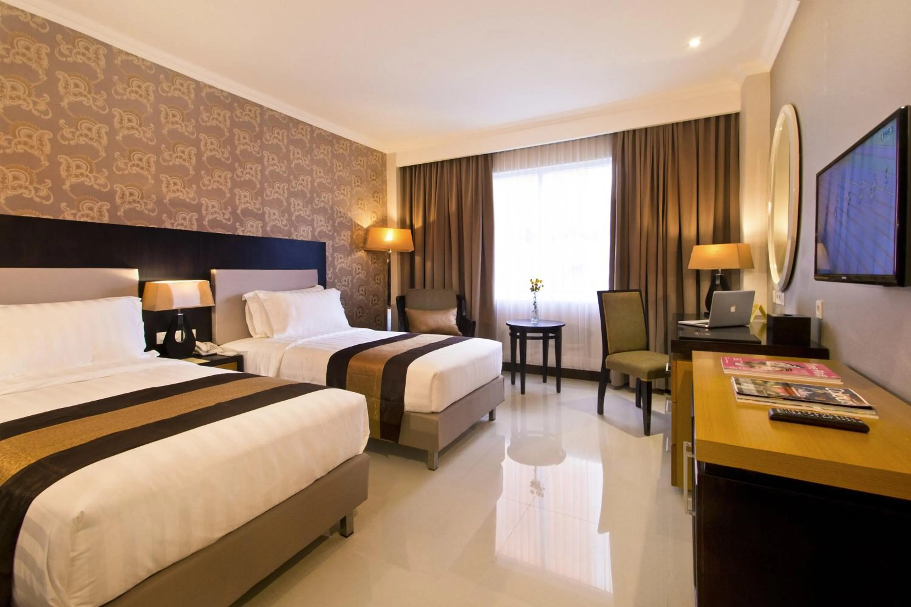 Photo of the whole room, Bed in The Victoria Hotel Yogyakarta