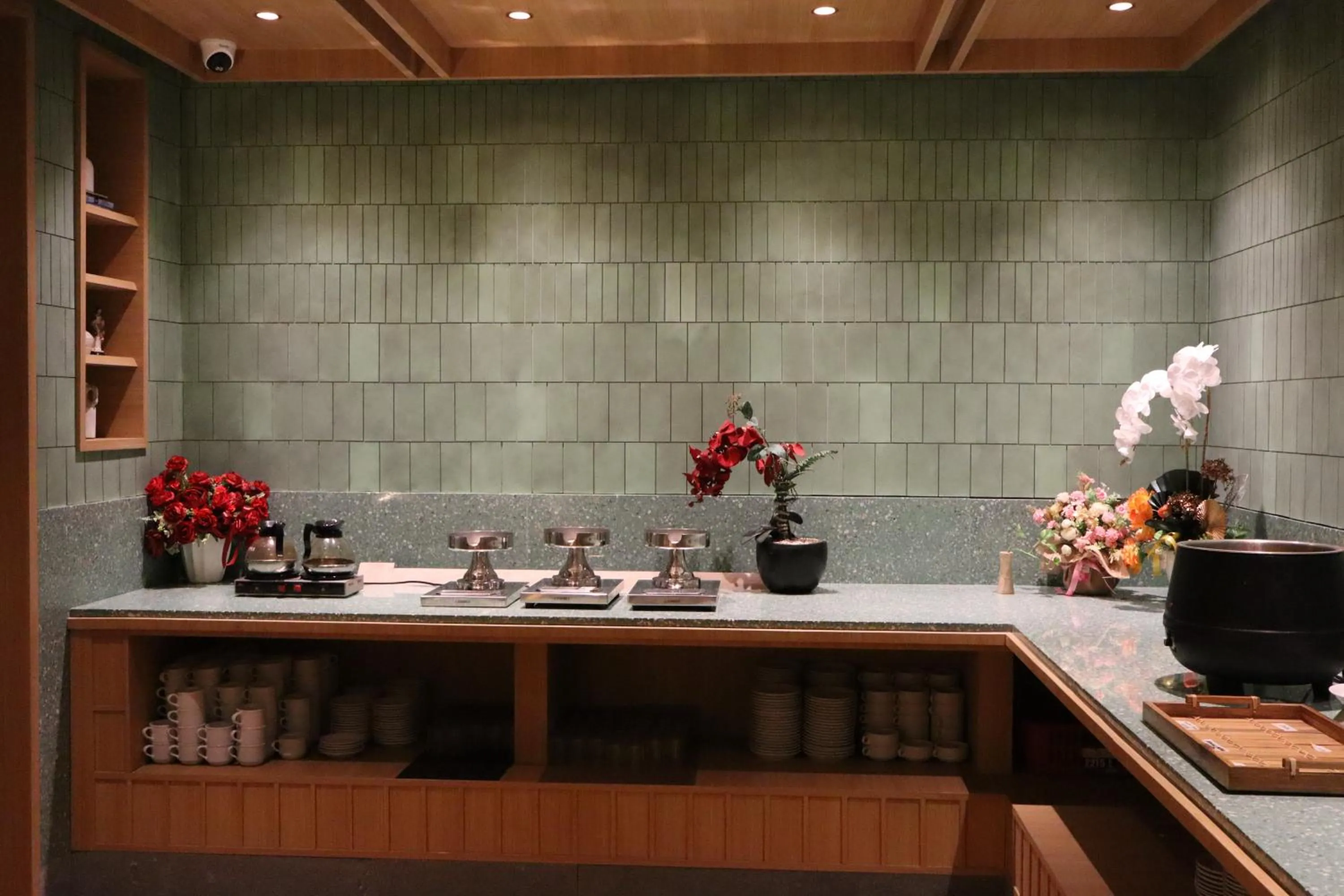 Restaurant/places to eat in The Victoria Hotel Yogyakarta