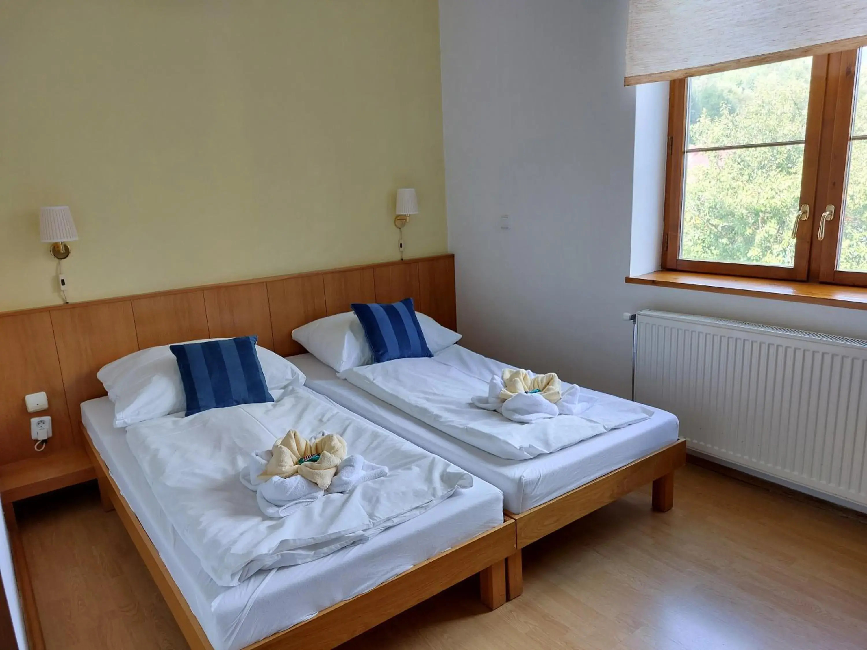 Large Twin Room in Hotel Gold Large Twin Room in Hotel Gold