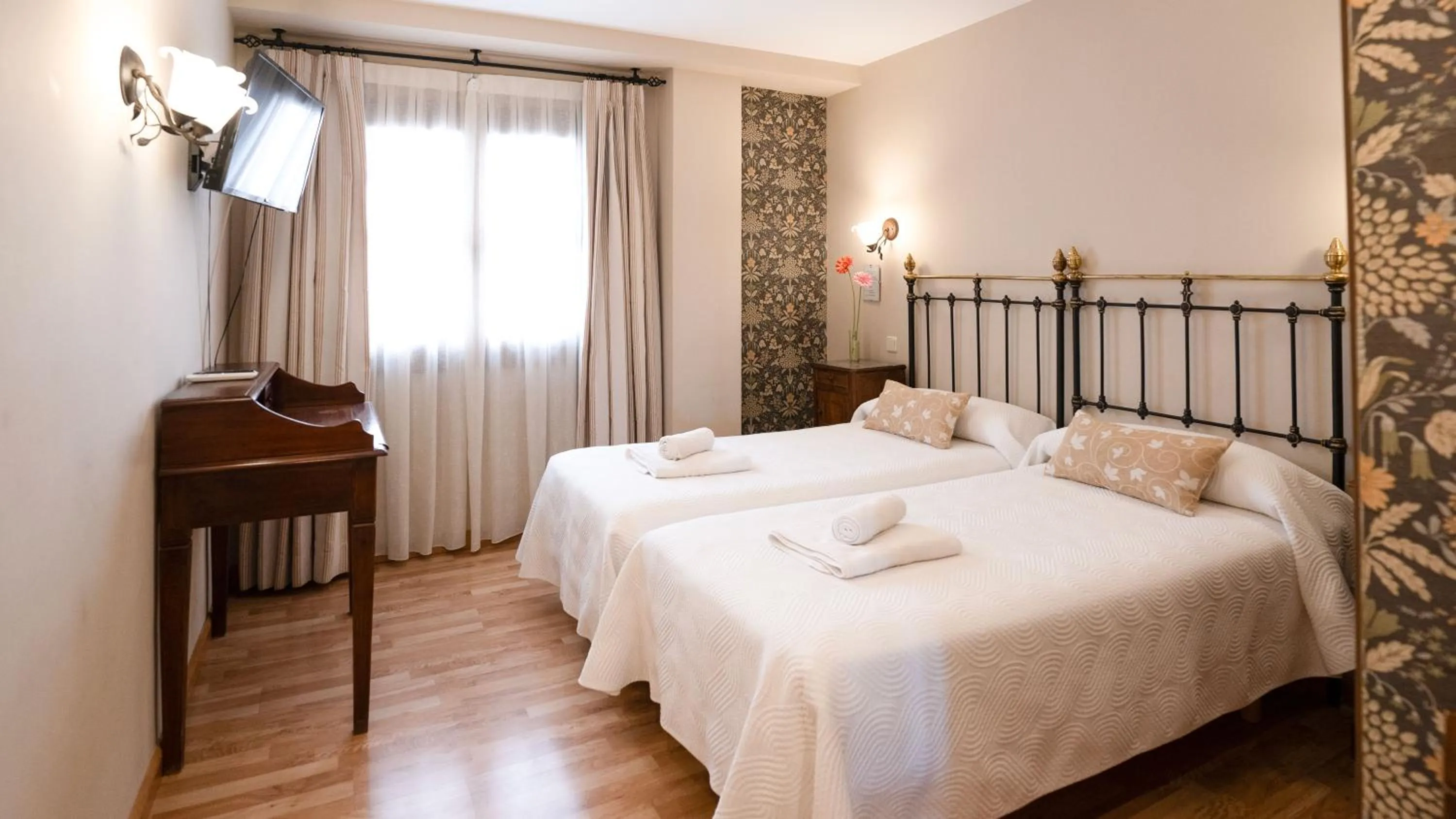 Bedroom, Bed in Hospederia Princesa Elima