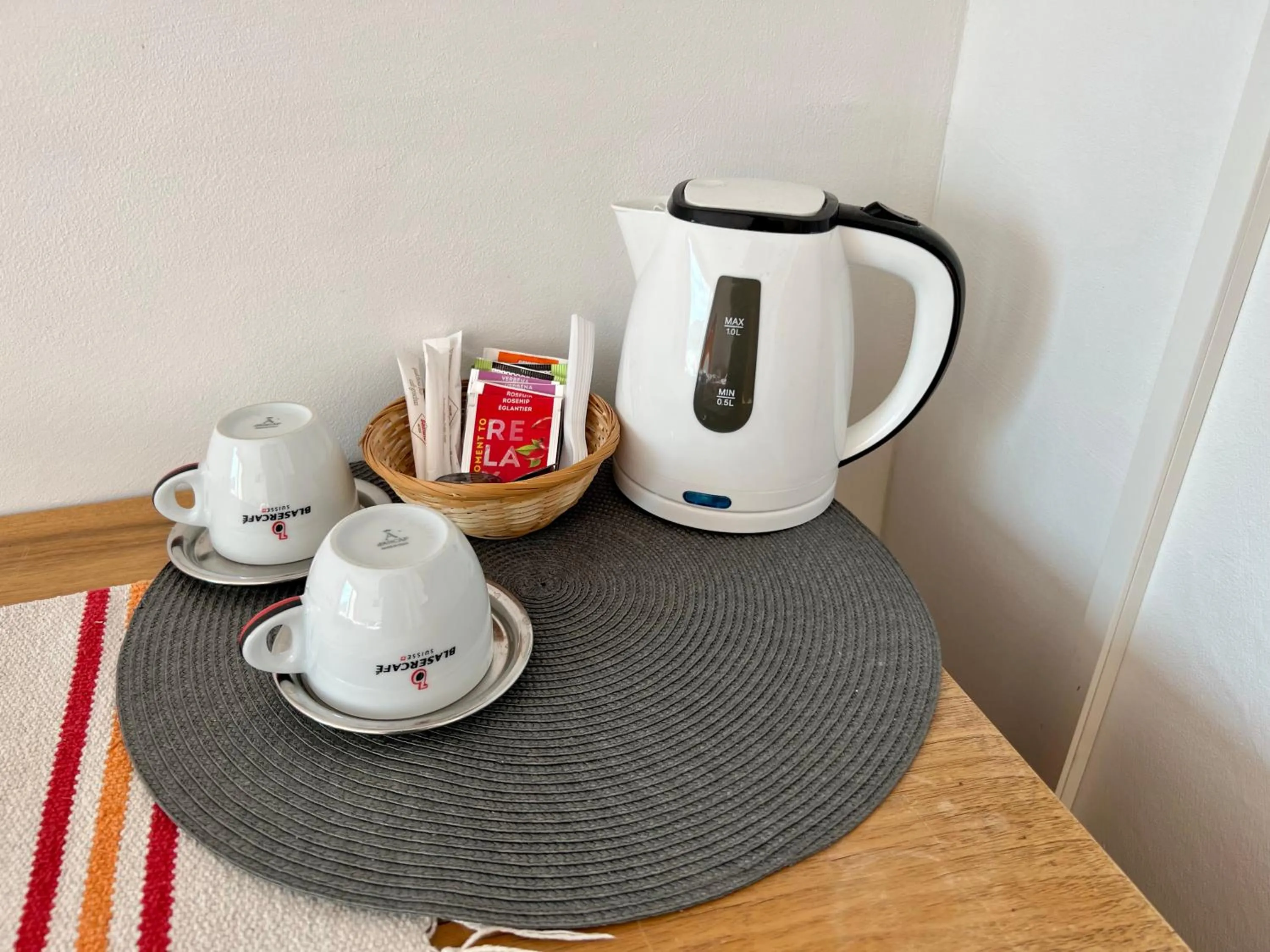 Coffee/tea facilities in Ospizio La Veduta