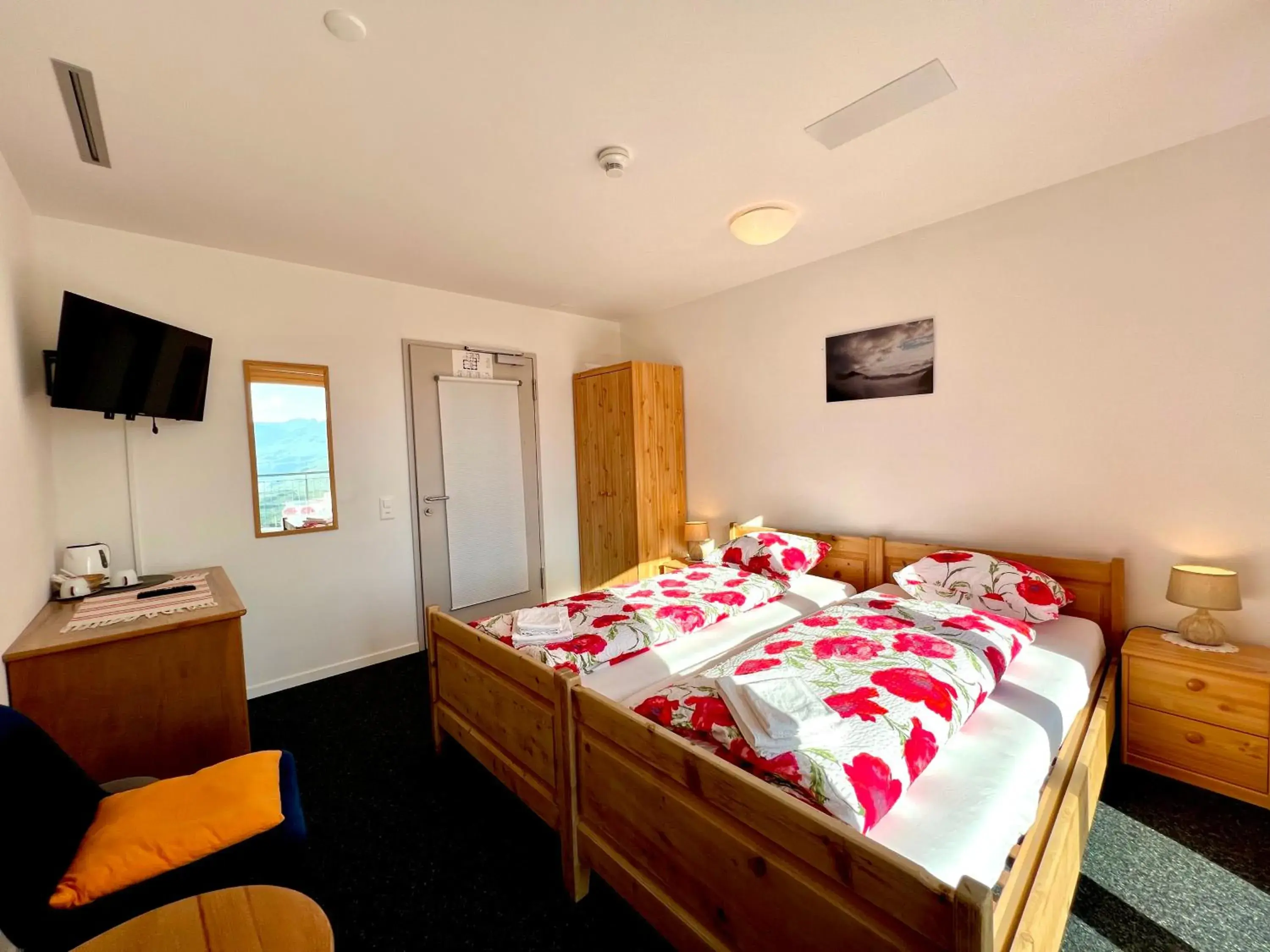 Double Room with Shared Bathroom - single occupancy in Ospizio La Veduta Double Room with Shared Bathroom - single occupancy in Ospizio La Veduta