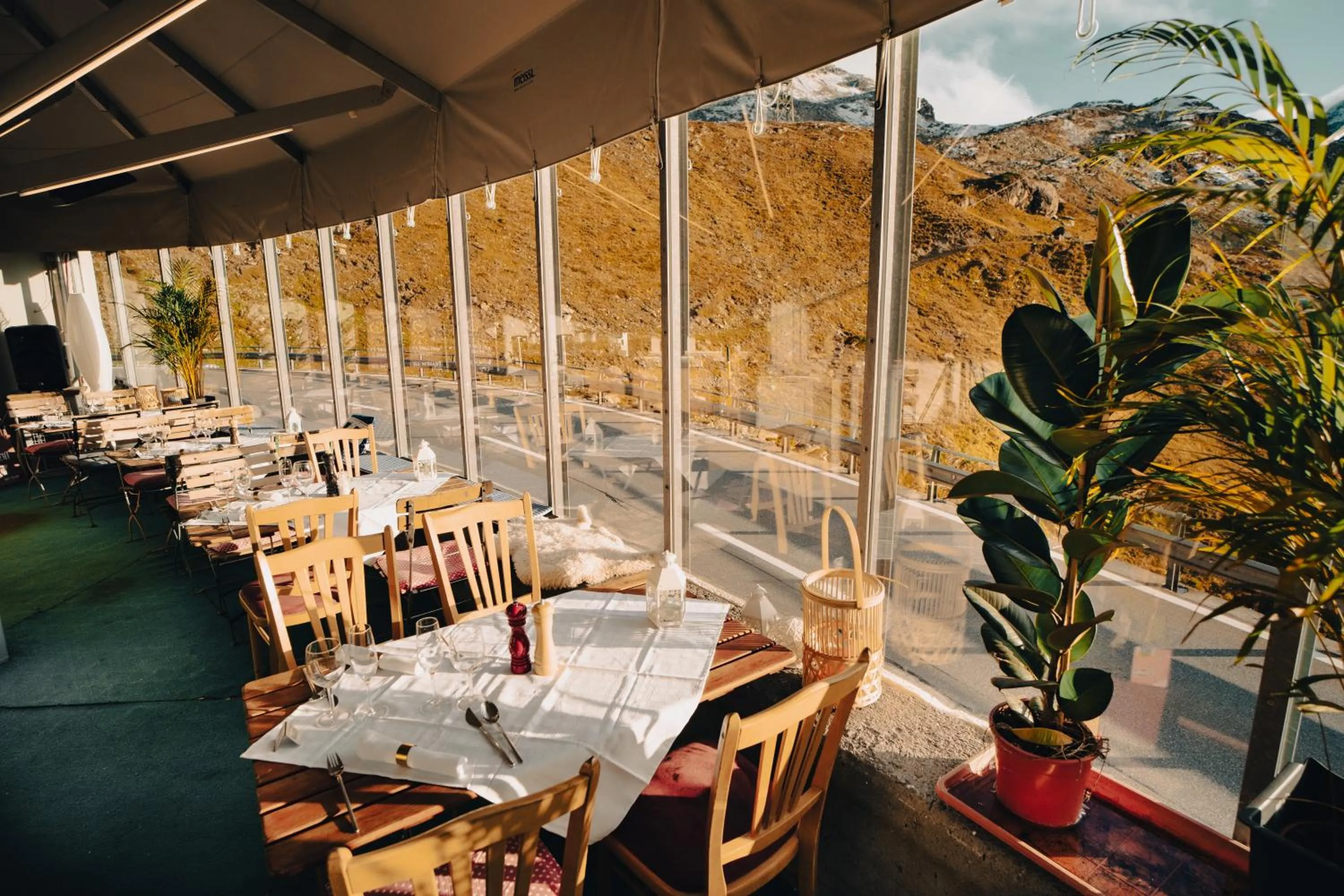 Restaurant/places to eat in Ospizio La Veduta