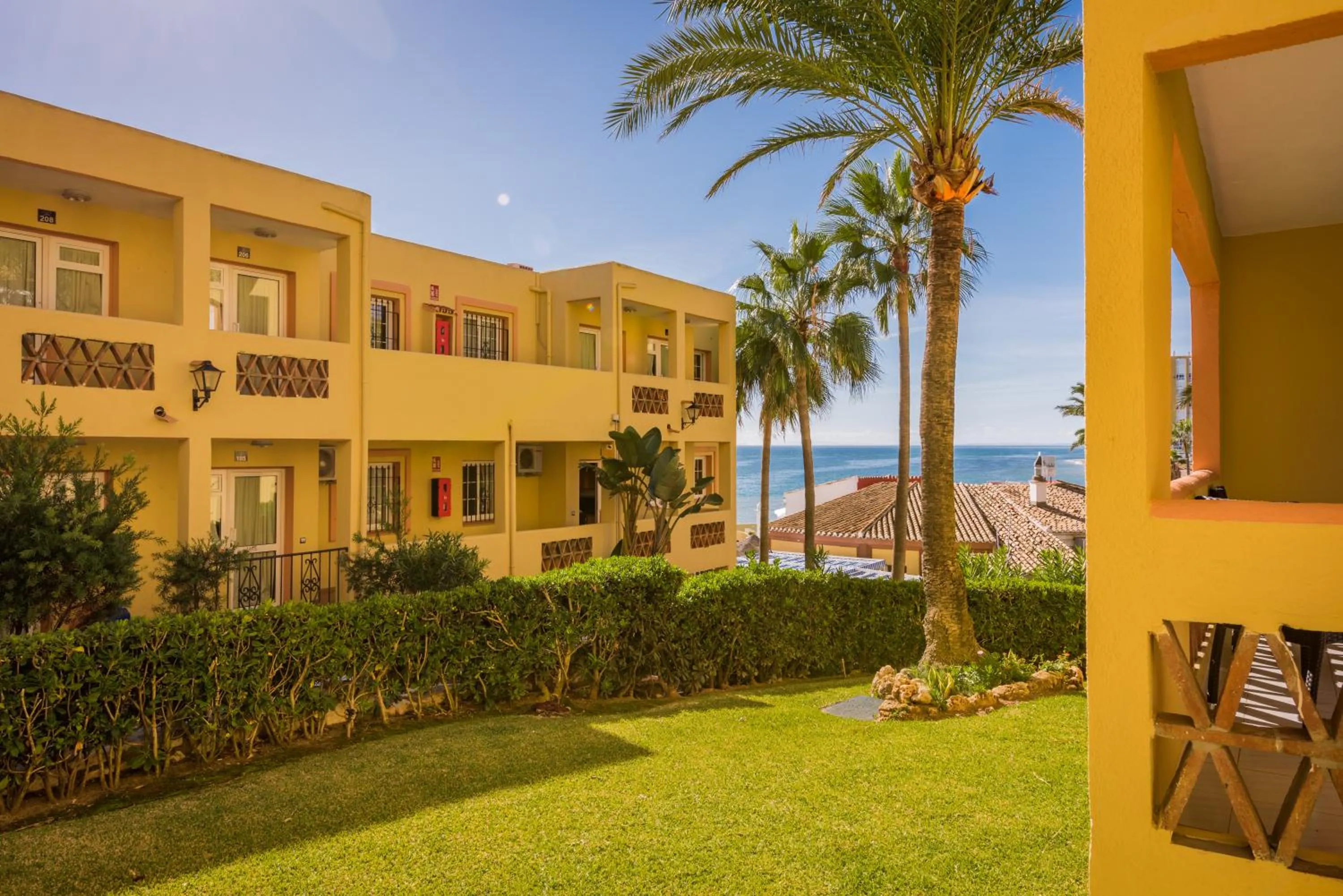 Property building in Macdonald Doña Lola Resort