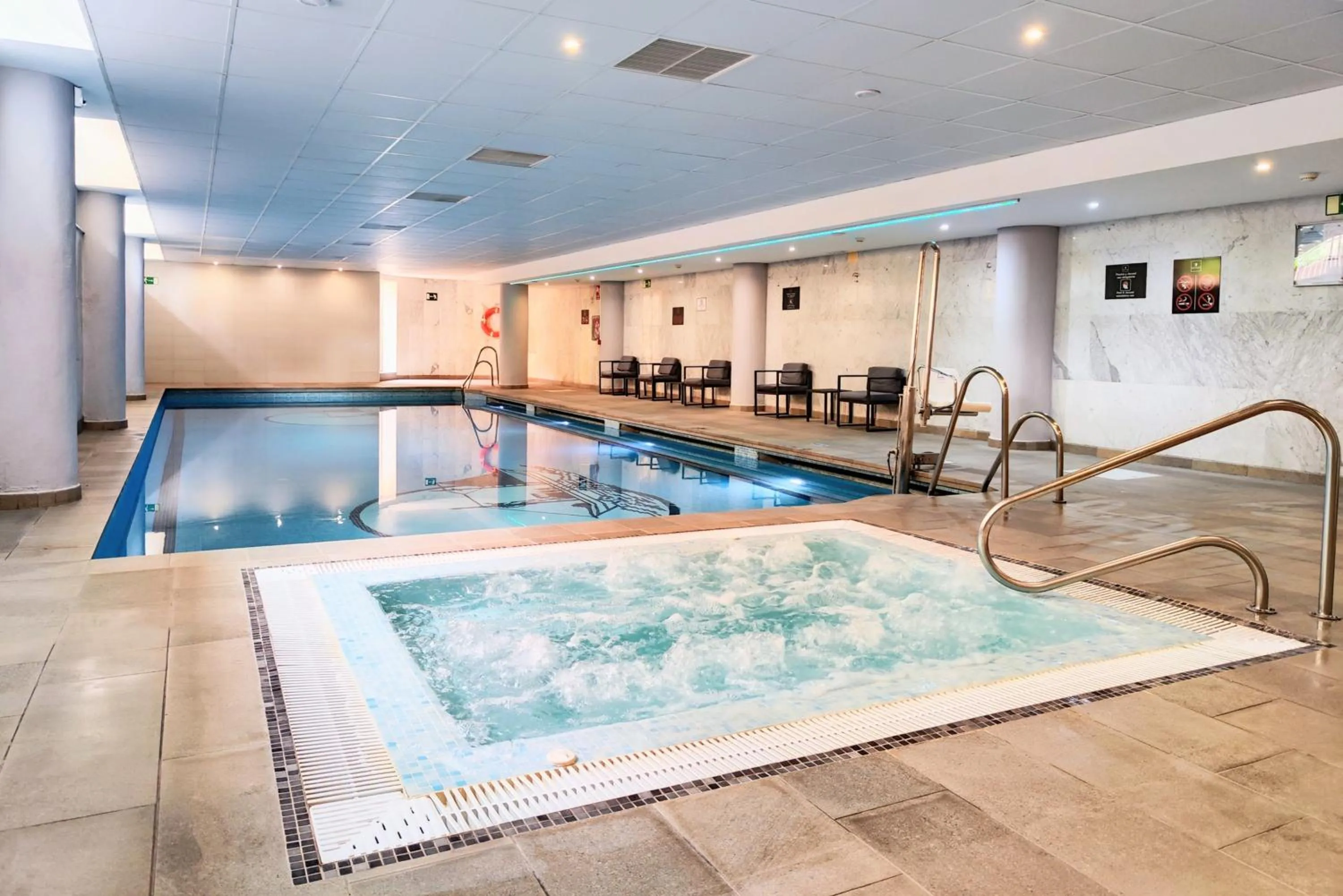 Swimming pool in Macdonald Doña Lola Resort