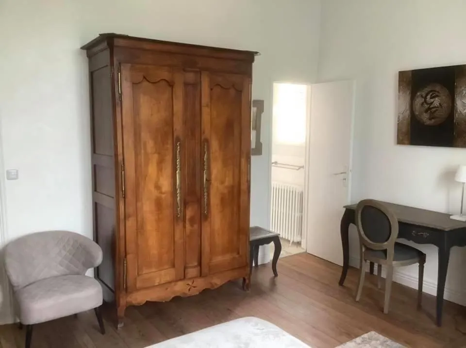 Bedroom in Les Tuileries de Chanteloup