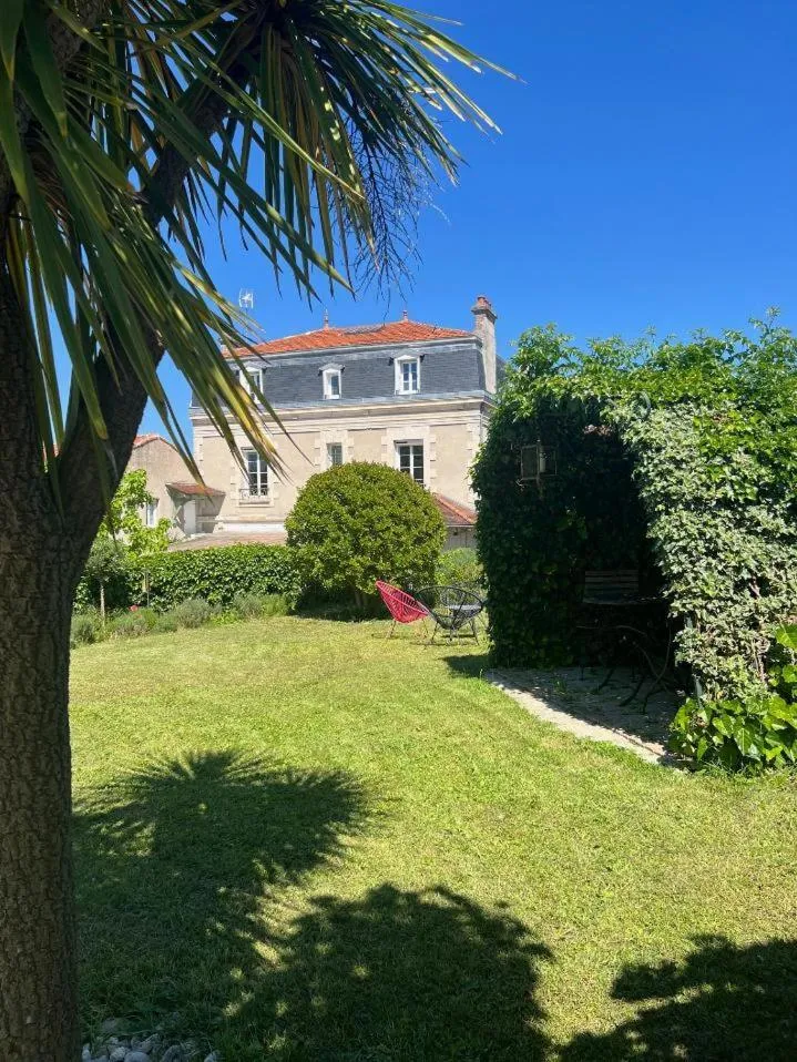 Property building in Les Tuileries de Chanteloup
