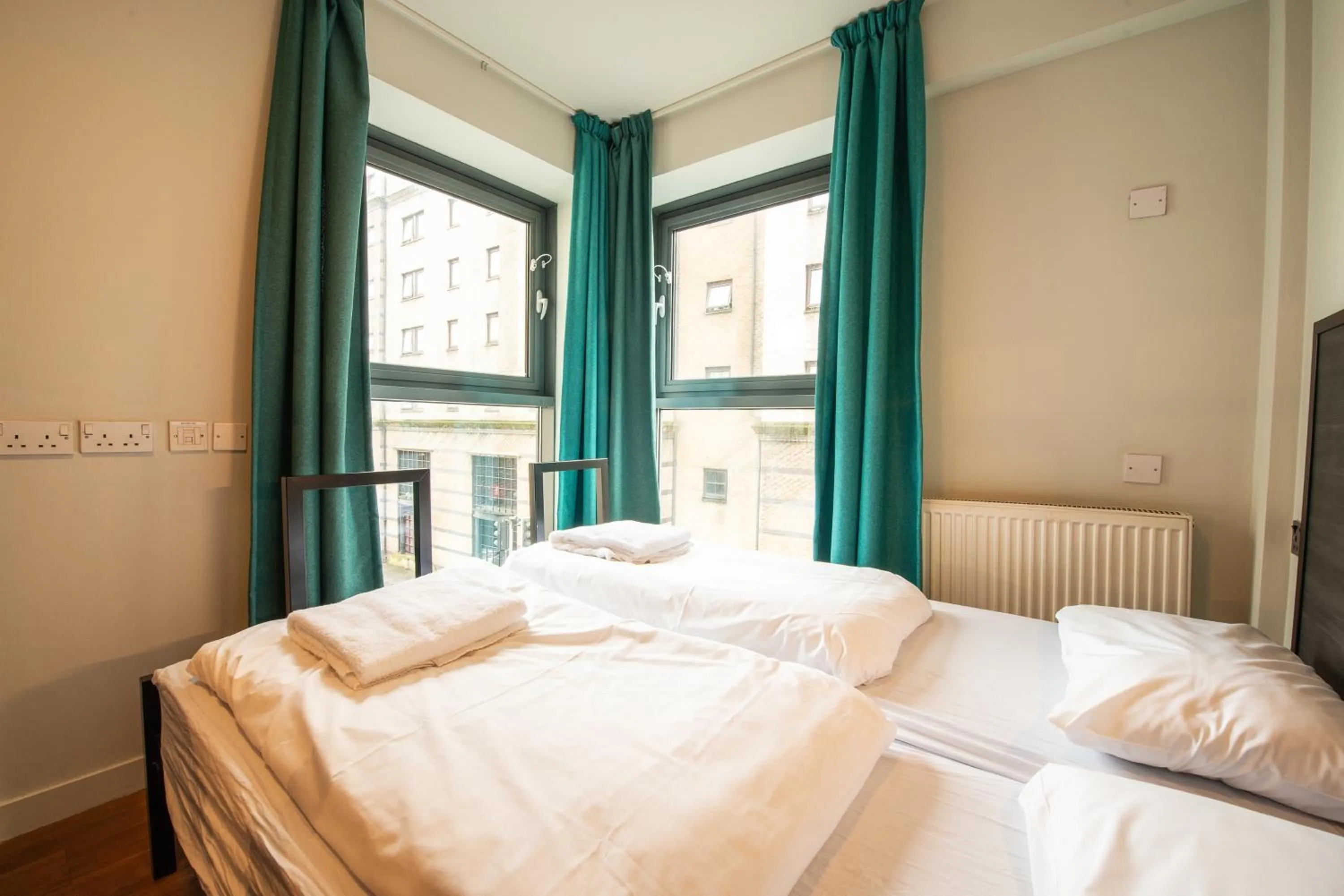 Bed in Smart City Hostels by Safestay, Edinburgh