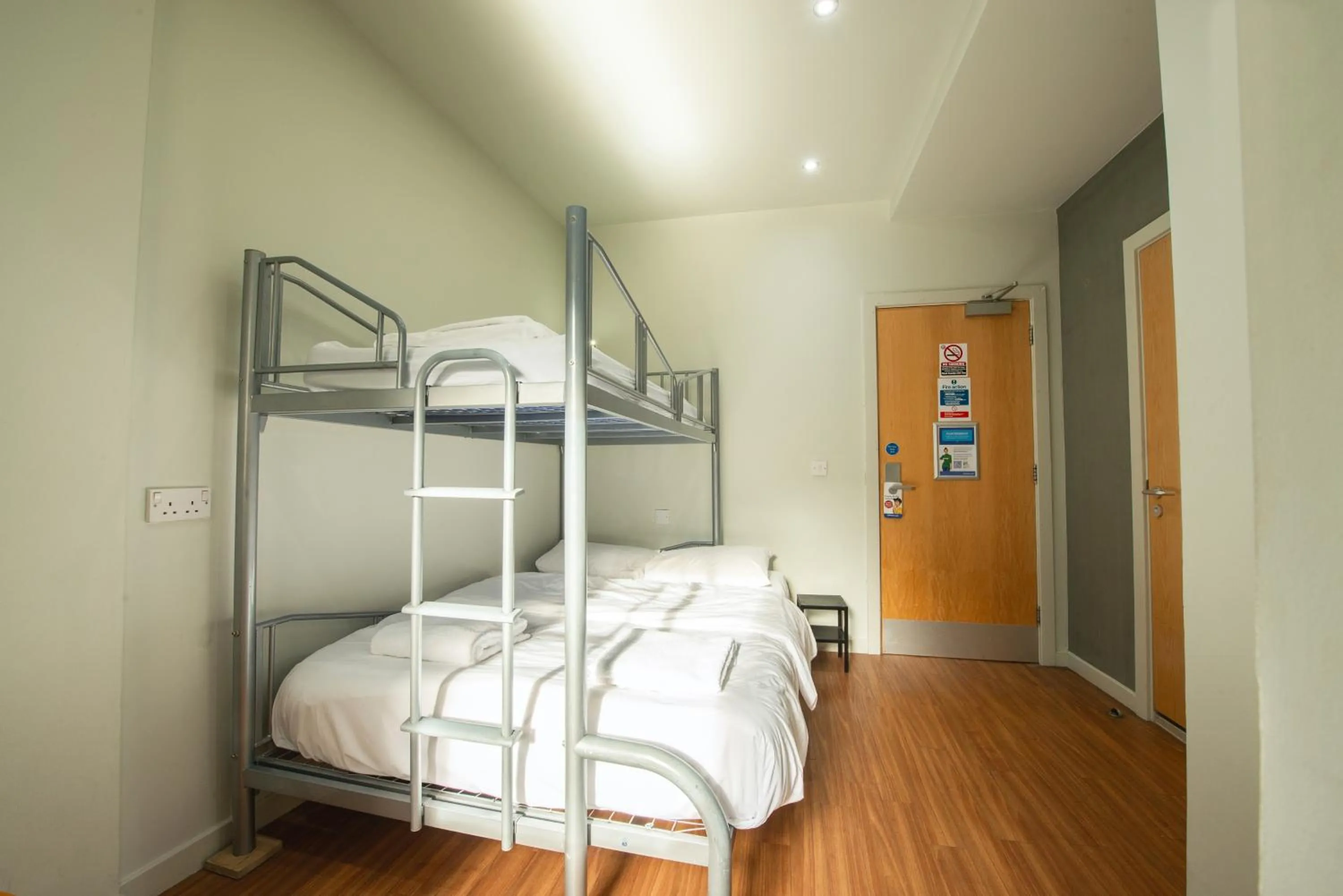 Photo of the whole room, Bed in Smart City Hostels by Safestay, Edinburgh